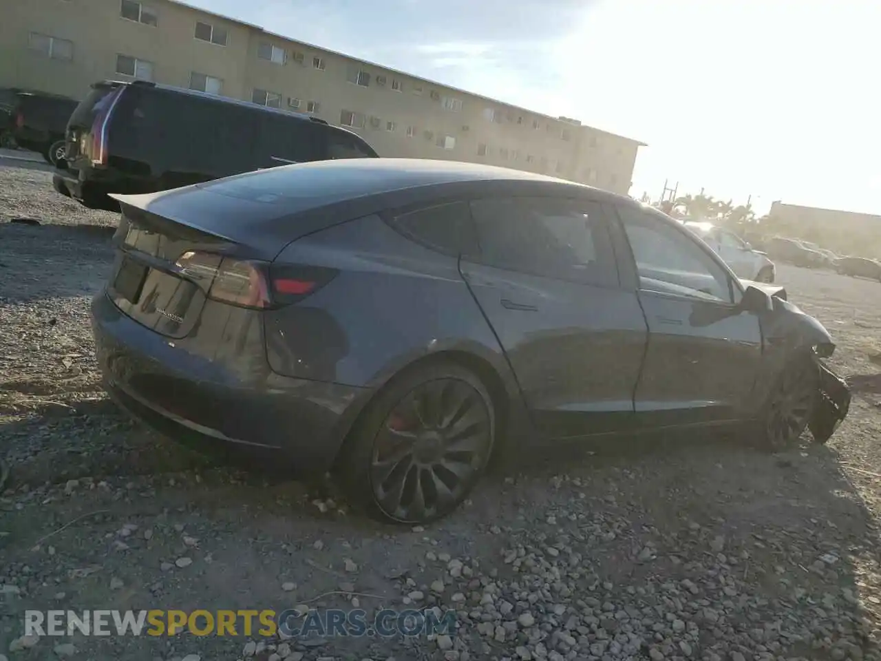 3 Photograph of a damaged car 5YJ3E1ECXNF129640 TESLA MODEL 3 2022