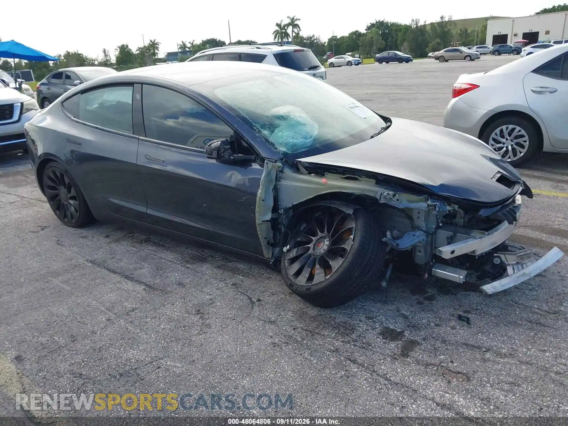 1 Photograph of a damaged car 5YJ3E1ECXNF269719 TESLA MODEL 3 2022