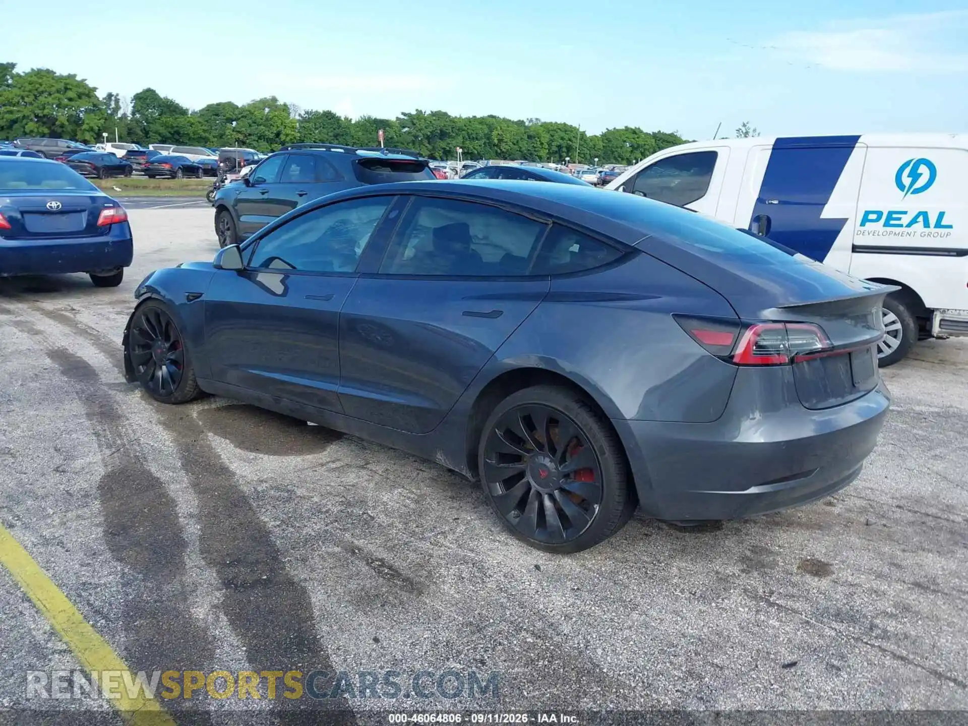 3 Photograph of a damaged car 5YJ3E1ECXNF269719 TESLA MODEL 3 2022