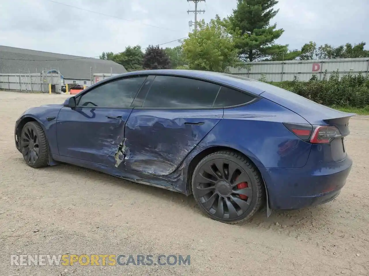2 Photograph of a damaged car 5YJ3E1ECXNF321737 TESLA MODEL 3 2022