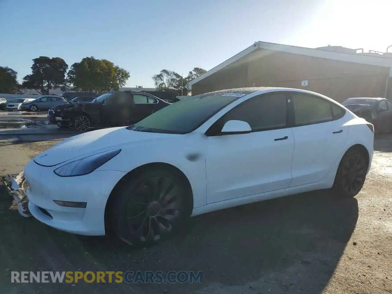 1 Photograph of a damaged car 5YJ3E1ECXNF346718 TESLA MODEL 3 2022