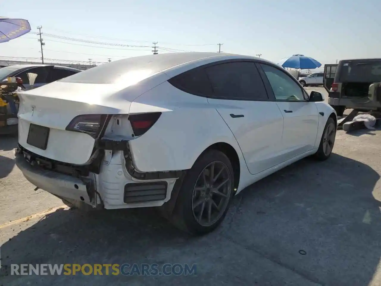 3 Photograph of a damaged car 5YJ3E1EA0PF486228 TESLA MODEL 3 2023