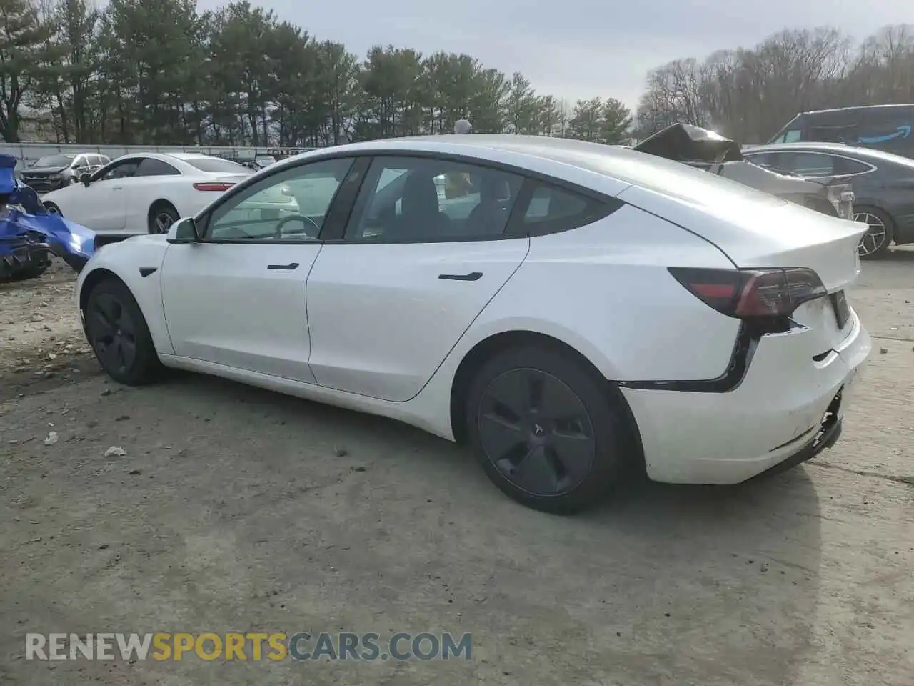 2 Photograph of a damaged car 5YJ3E1EA0PF487458 TESLA MODEL 3 2023