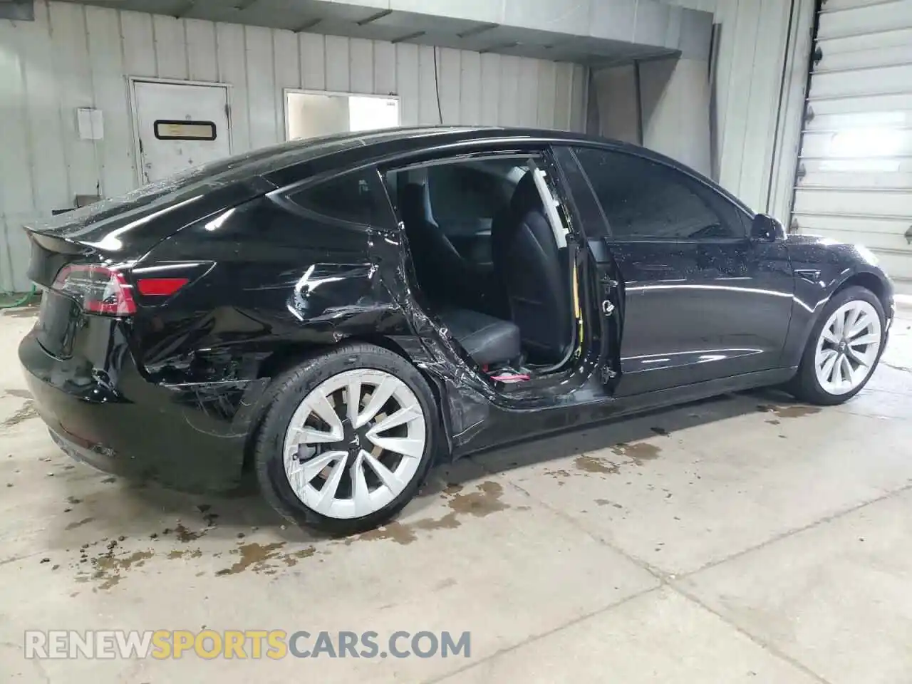 3 Photograph of a damaged car 5YJ3E1EA0PF490697 TESLA MODEL 3 2023