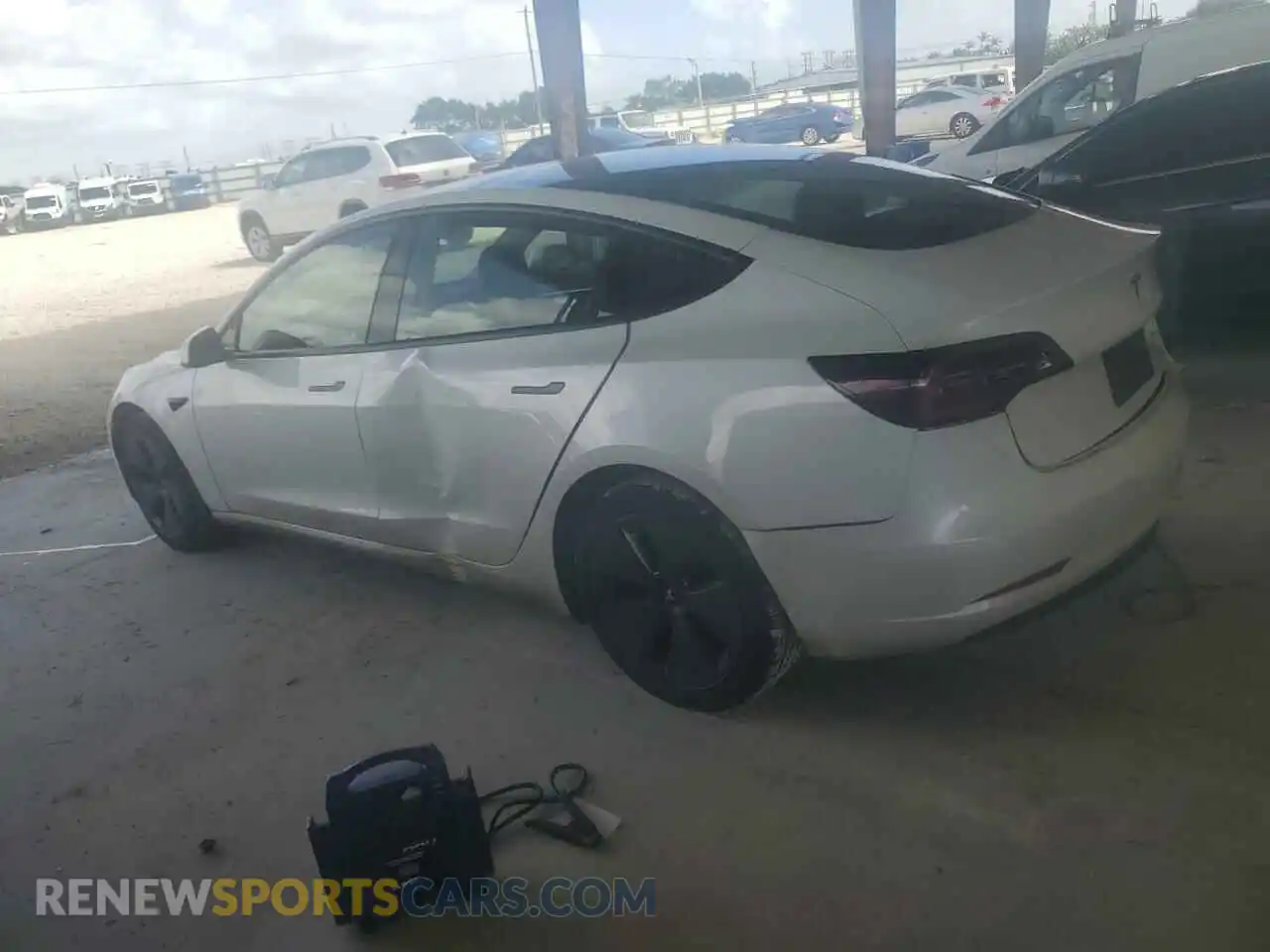 2 Photograph of a damaged car 5YJ3E1EA0PF560568 TESLA MODEL 3 2023