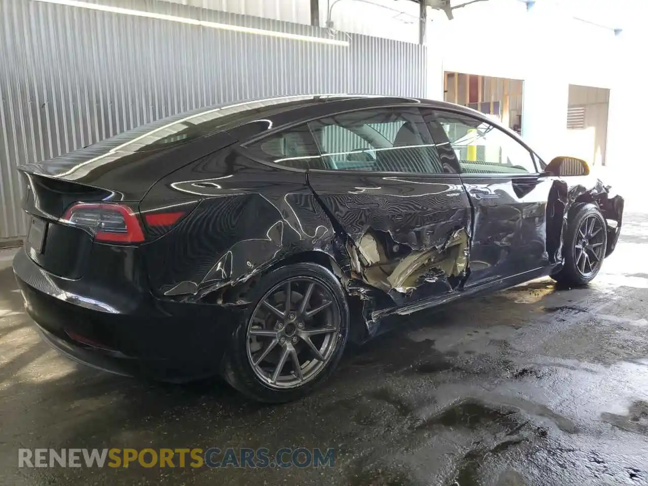 3 Фотография поврежденного автомобиля 5YJ3E1EA1PF453383 TESLA MODEL 3 2023