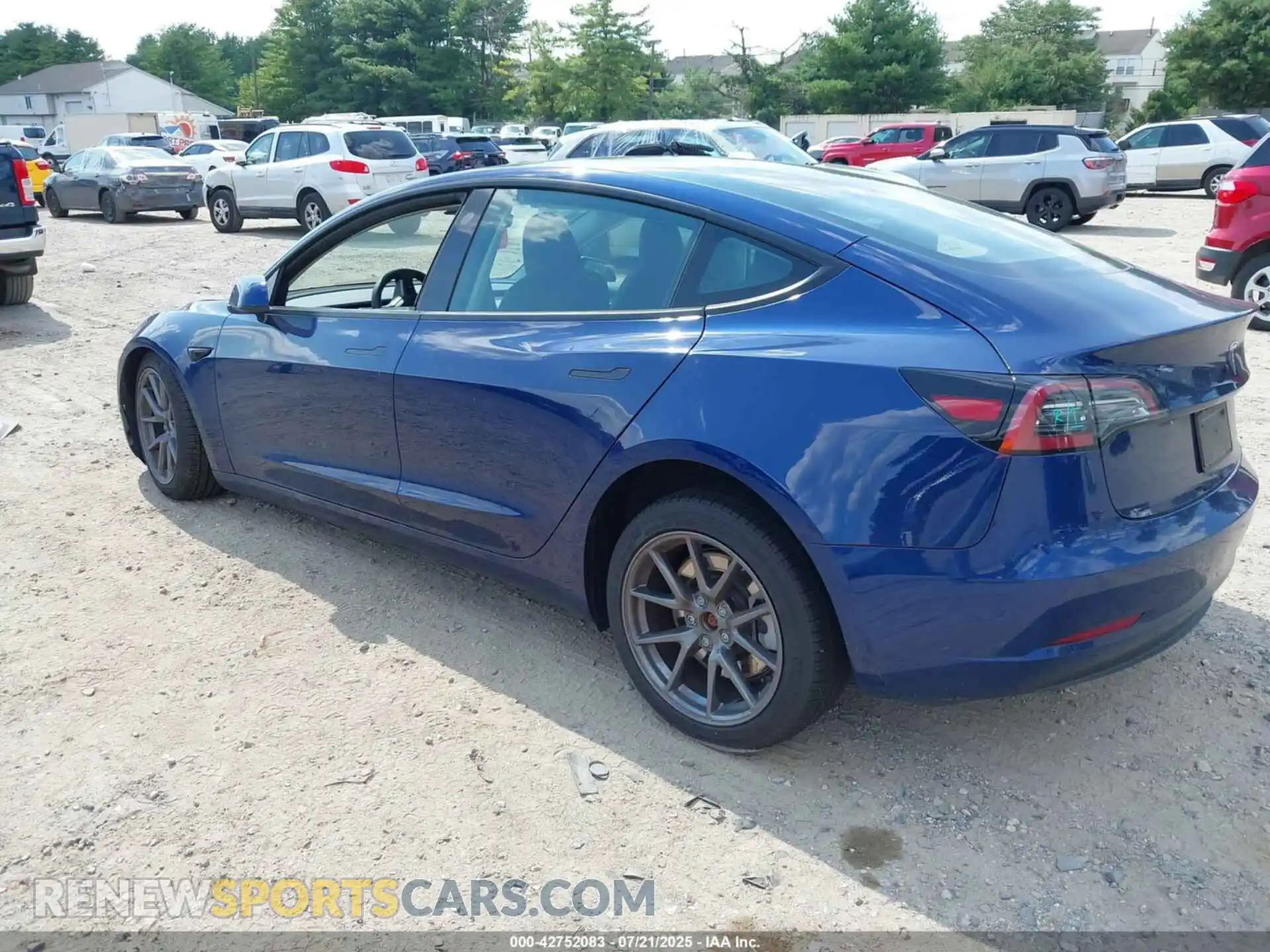 3 Photograph of a damaged car 5YJ3E1EA1PF667385 TESLA MODEL 3 2023