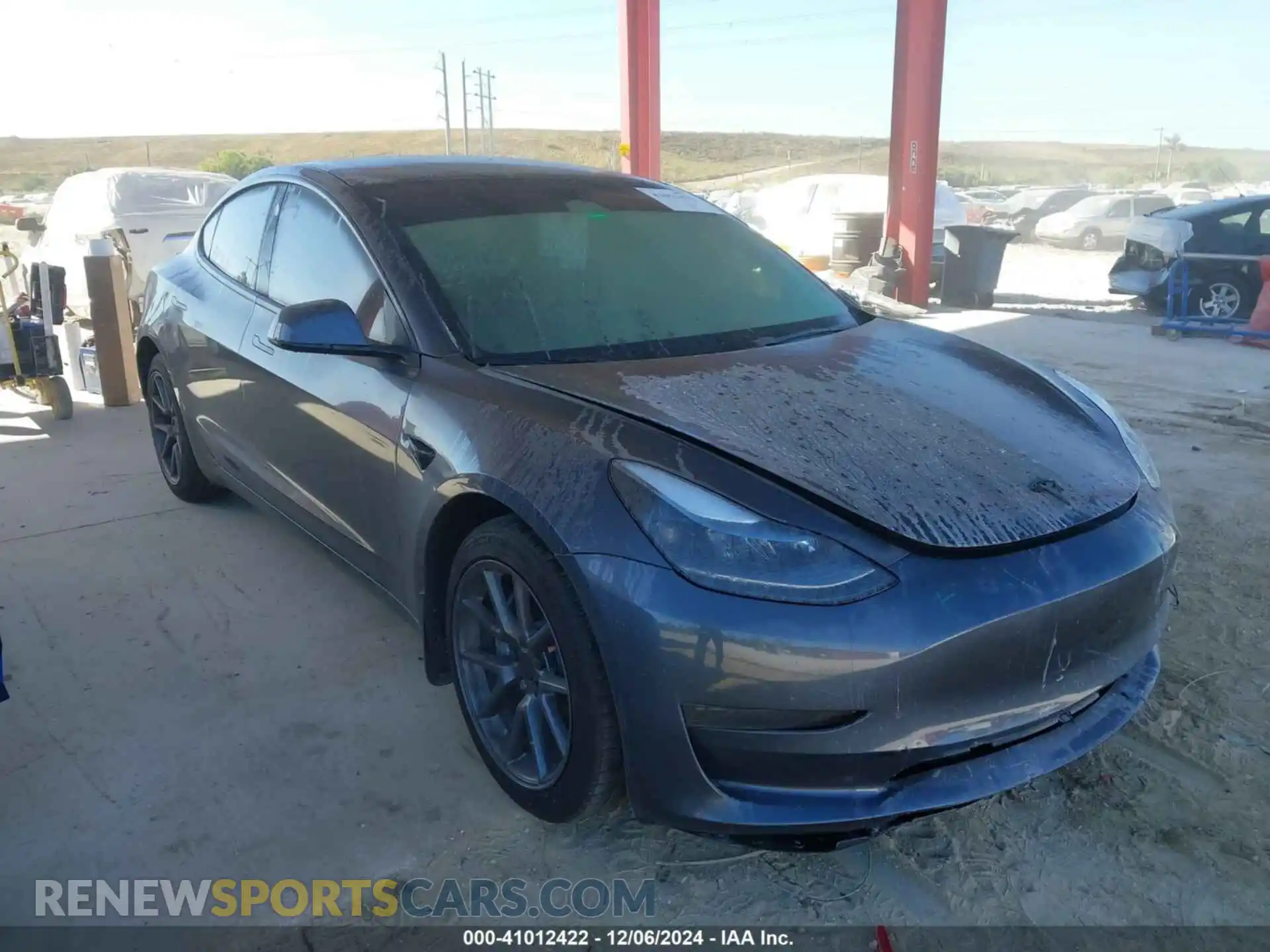 1 Photograph of a damaged car 5YJ3E1EA1PF672182 TESLA MODEL 3 2023