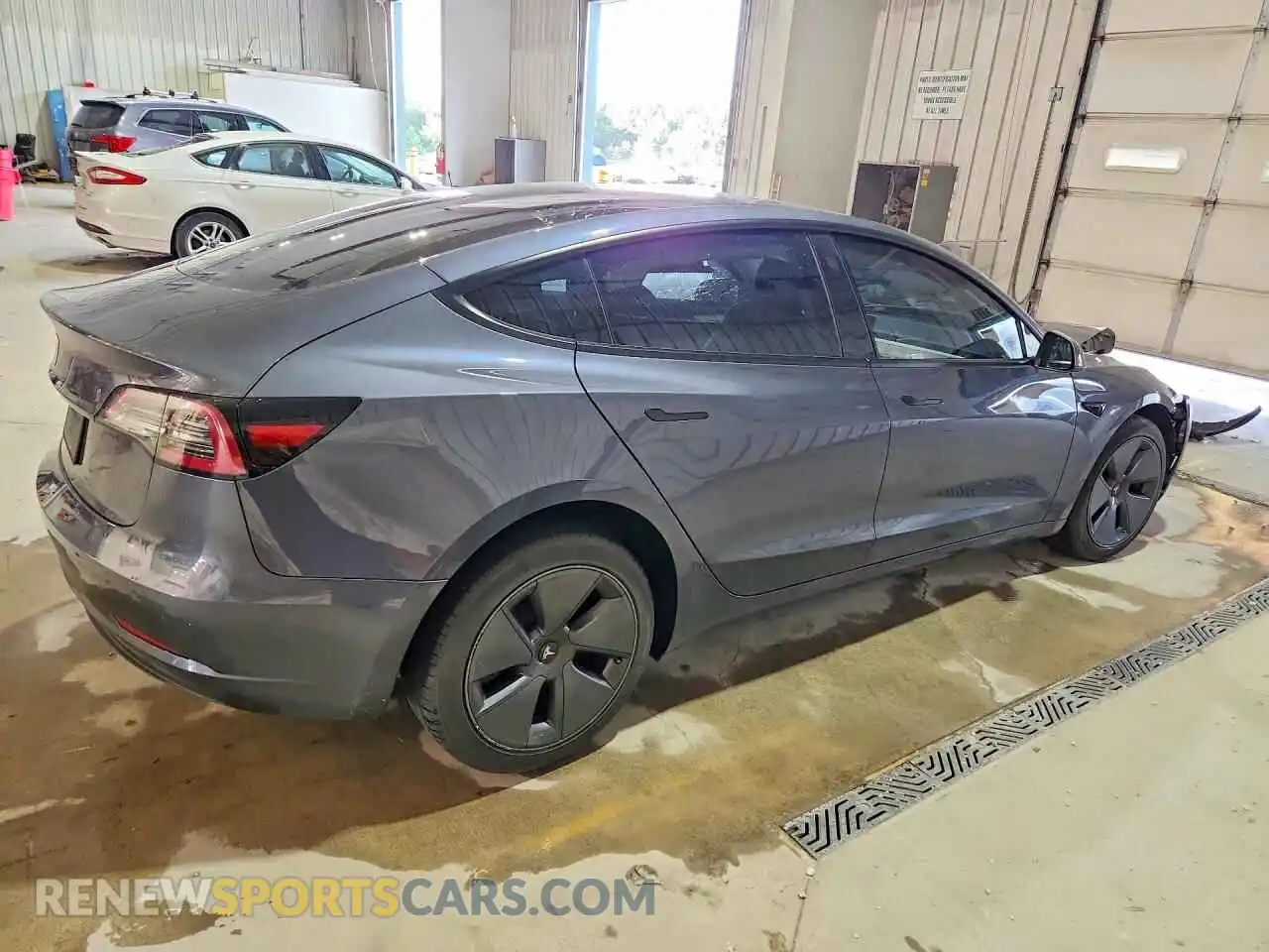 3 Photograph of a damaged car 5YJ3E1EA2PF400823 TESLA MODEL 3 2023