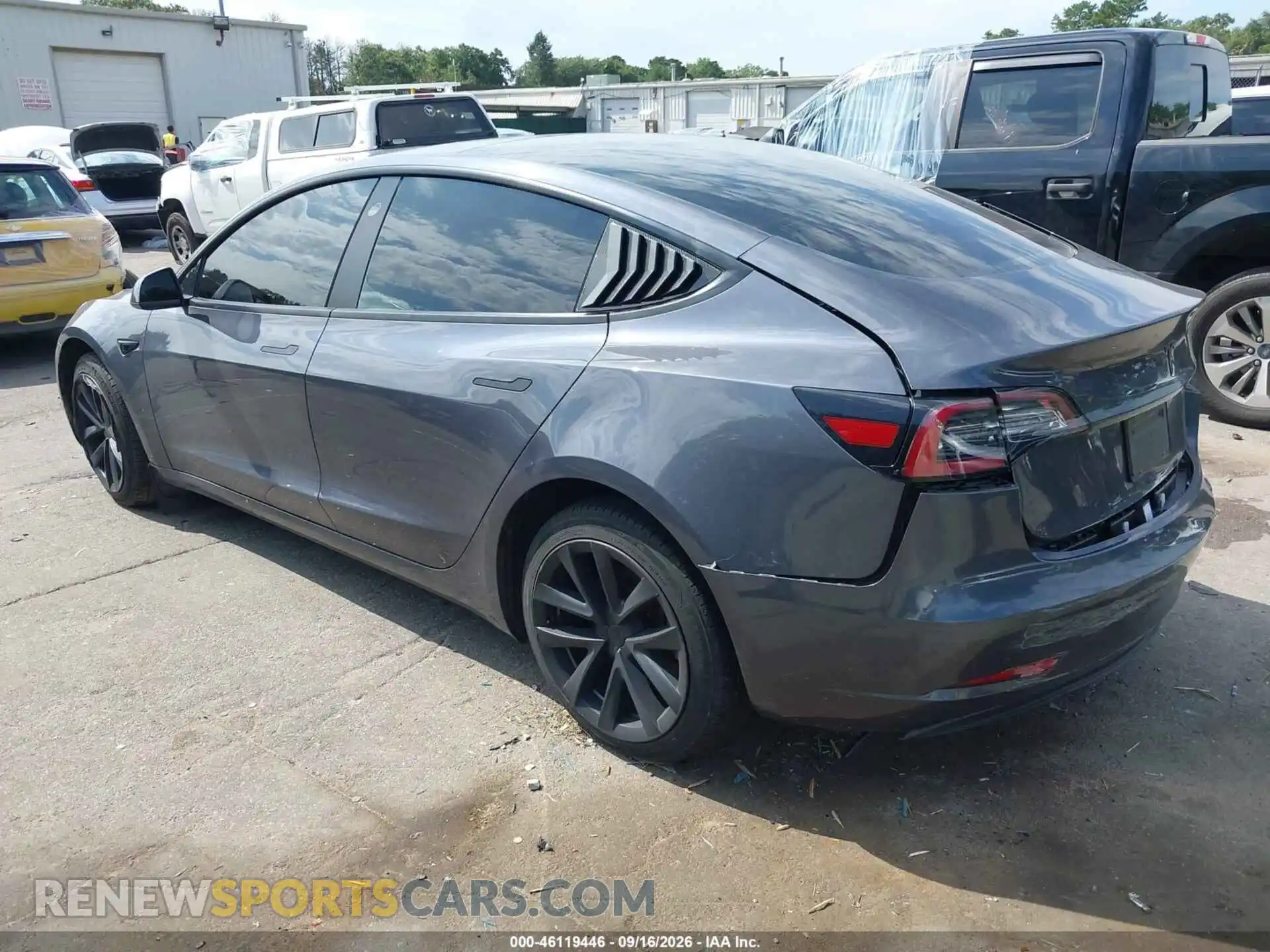 3 Photograph of a damaged car 5YJ3E1EA2PF403558 TESLA MODEL 3 2023