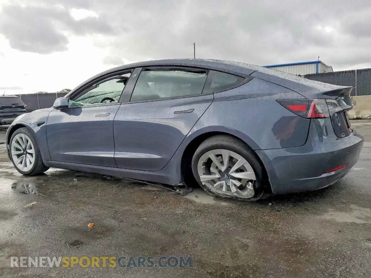 2 Photograph of a damaged car 5YJ3E1EA2PF417802 TESLA MODEL 3 2023