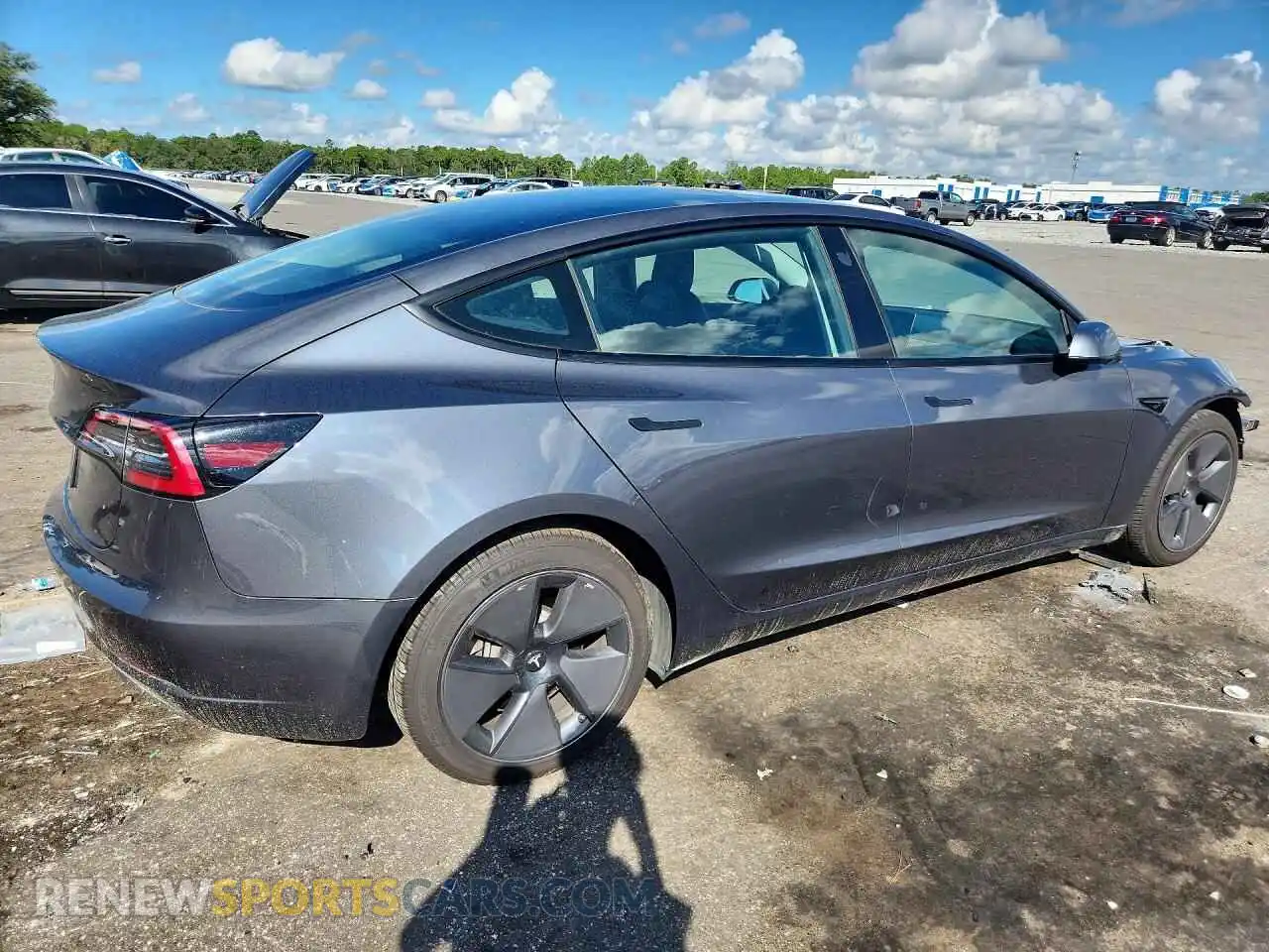 3 Photograph of a damaged car 5YJ3E1EA2PF420098 TESLA MODEL 3 2023