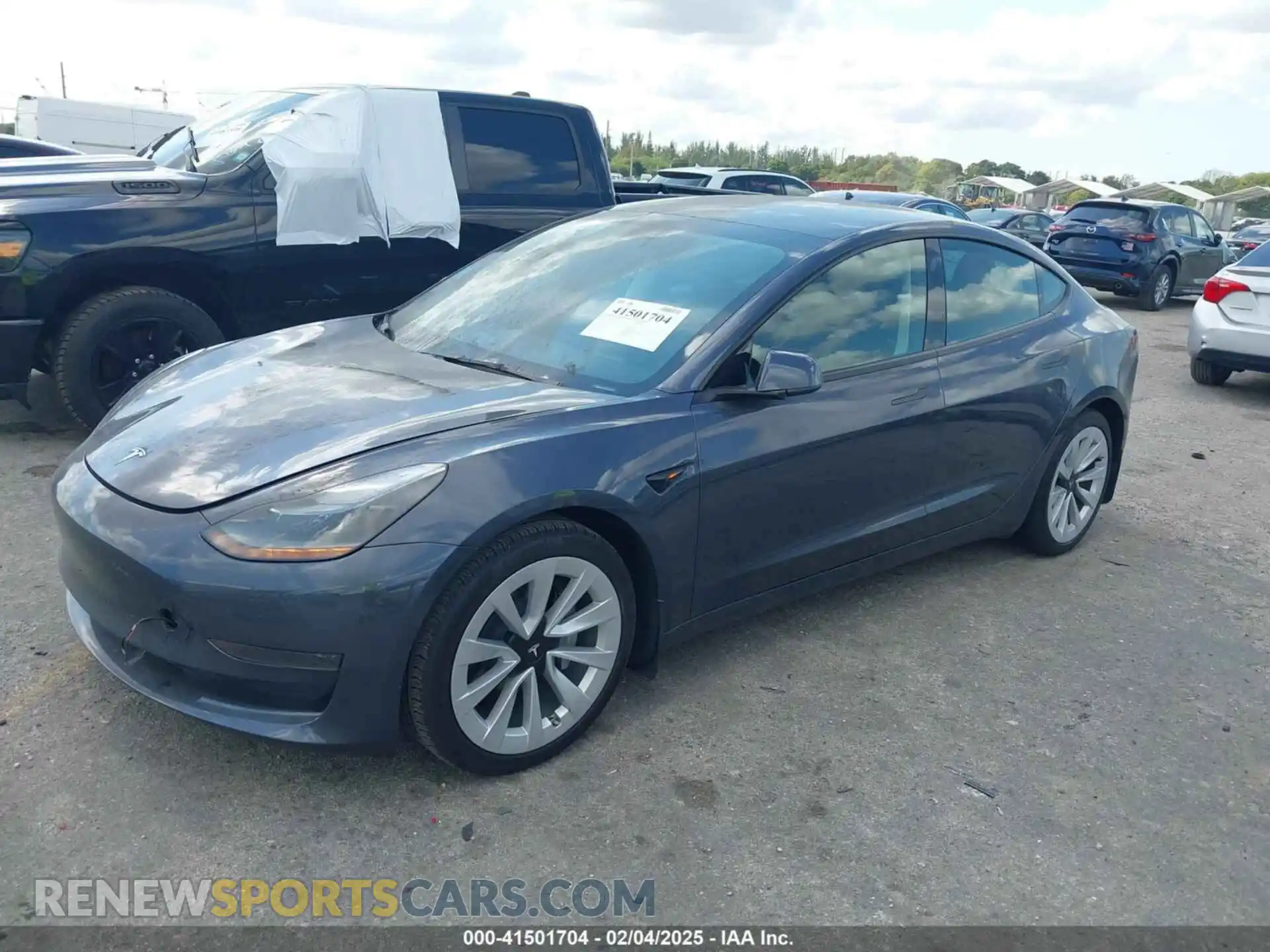 2 Фотография поврежденного автомобиля 5YJ3E1EA2PF423017 TESLA MODEL 3 2023