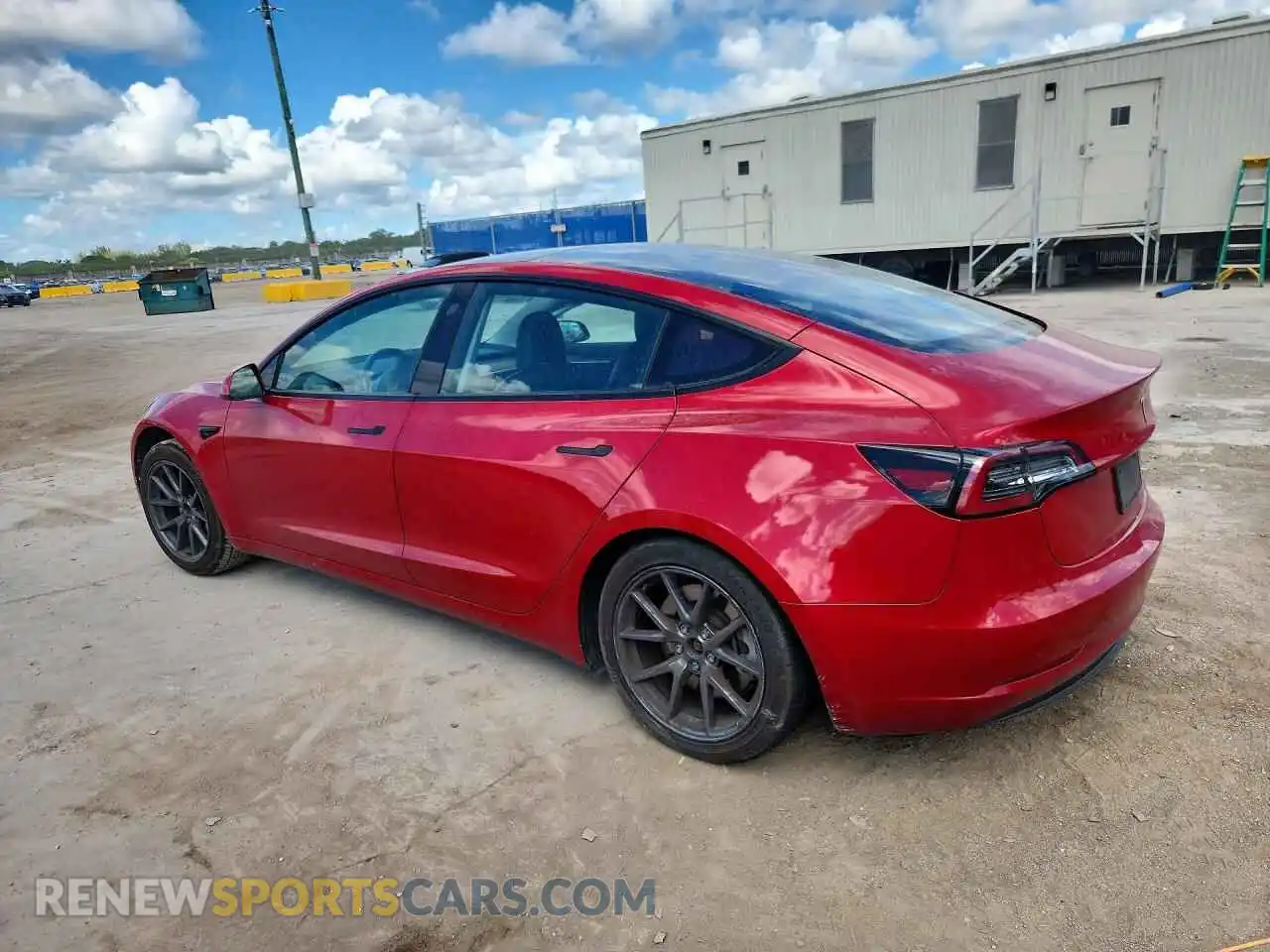 2 fotografías del automóvil dañado 5YJ3E1EA2PF447866 TESLA MODEL 3 2023