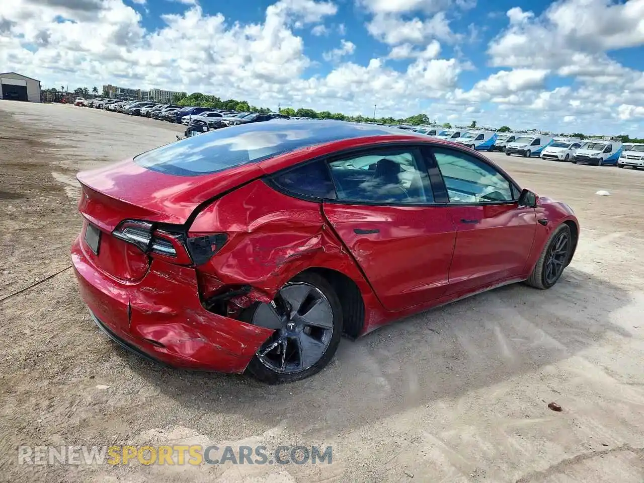 3 fotografías del automóvil dañado 5YJ3E1EA2PF447866 TESLA MODEL 3 2023
