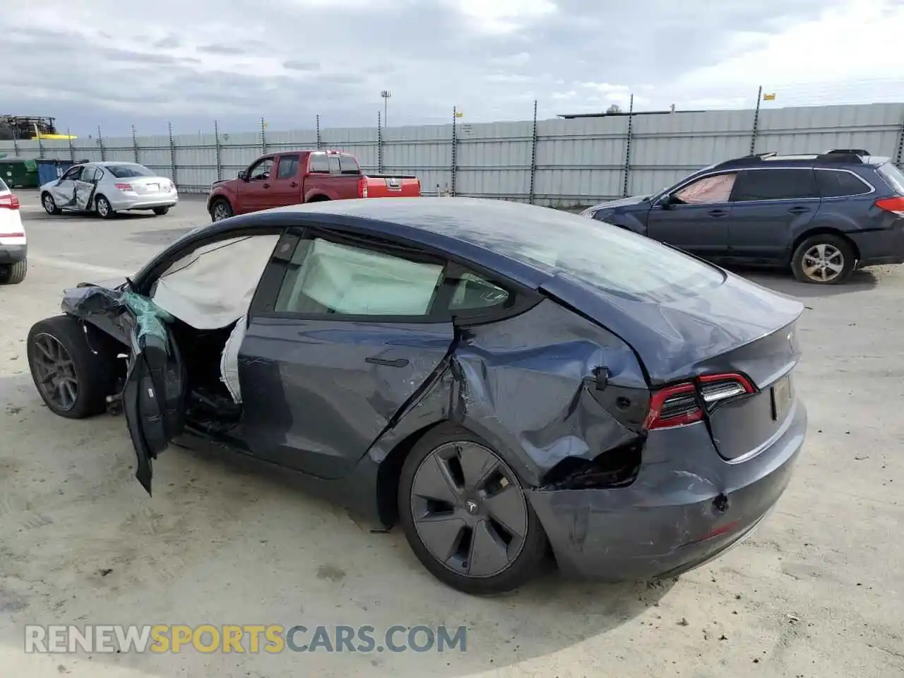 2 Photograph of a damaged car 5YJ3E1EA2PF454610 TESLA MODEL 3 2023