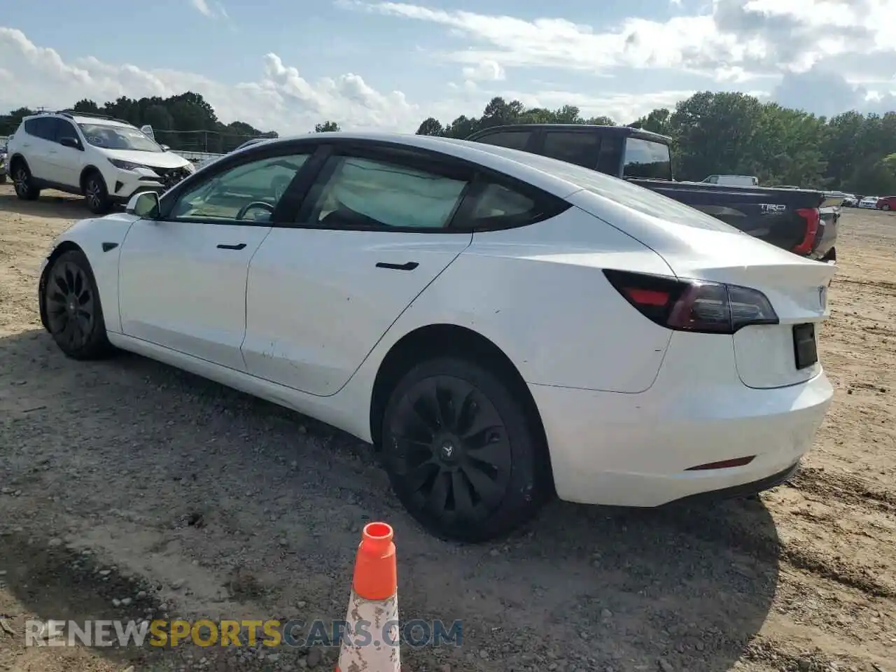 2 Photograph of a damaged car 5YJ3E1EA2PF460228 TESLA MODEL 3 2023