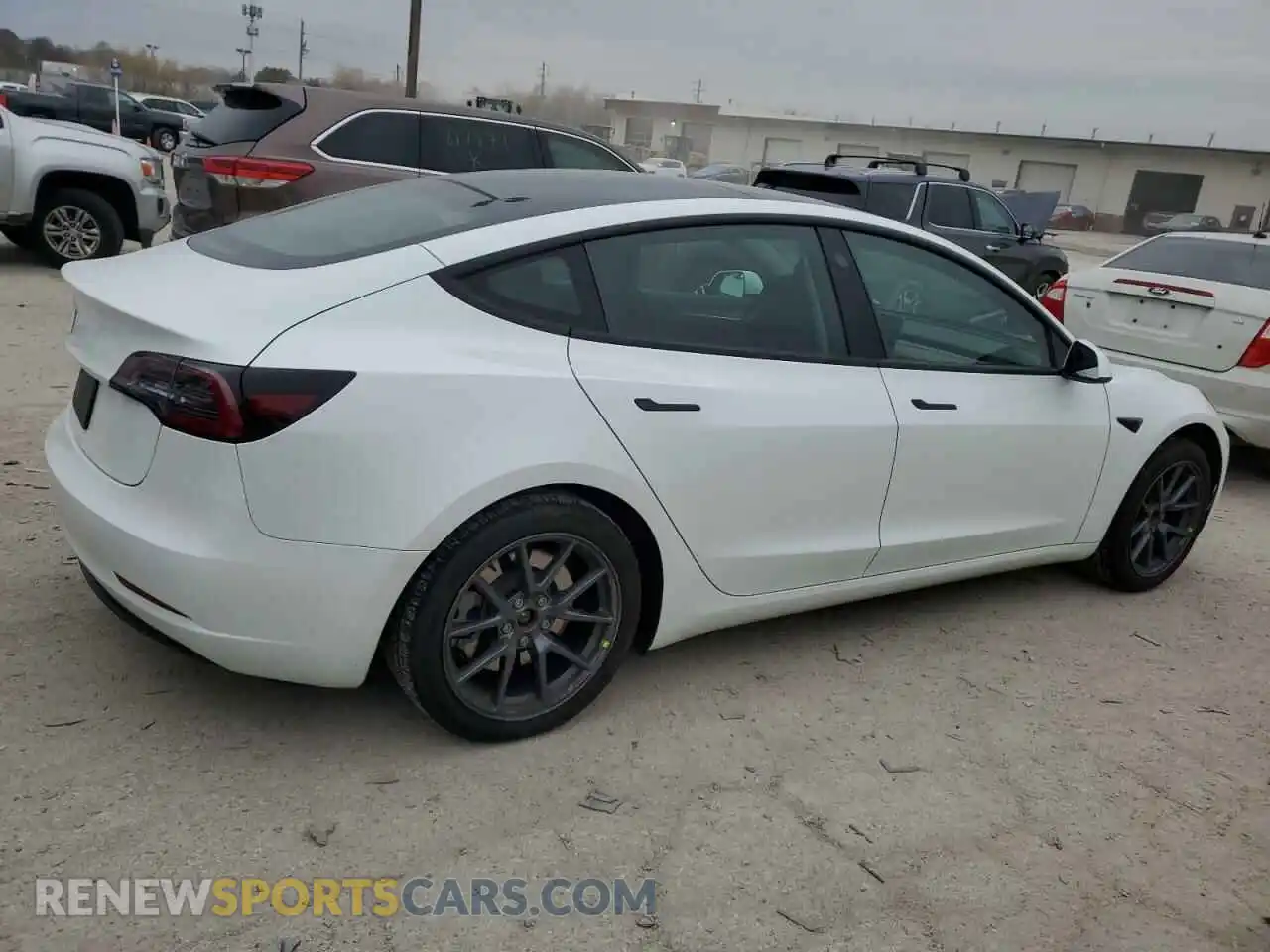 3 Photograph of a damaged car 5YJ3E1EA2PF461783 TESLA MODEL 3 2023