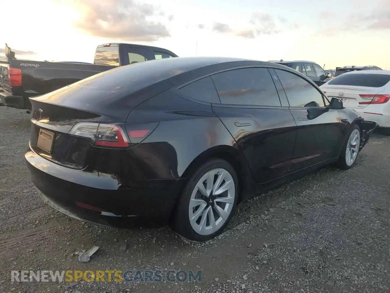 3 Photograph of a damaged car 5YJ3E1EA2PF491592 TESLA MODEL 3 2023