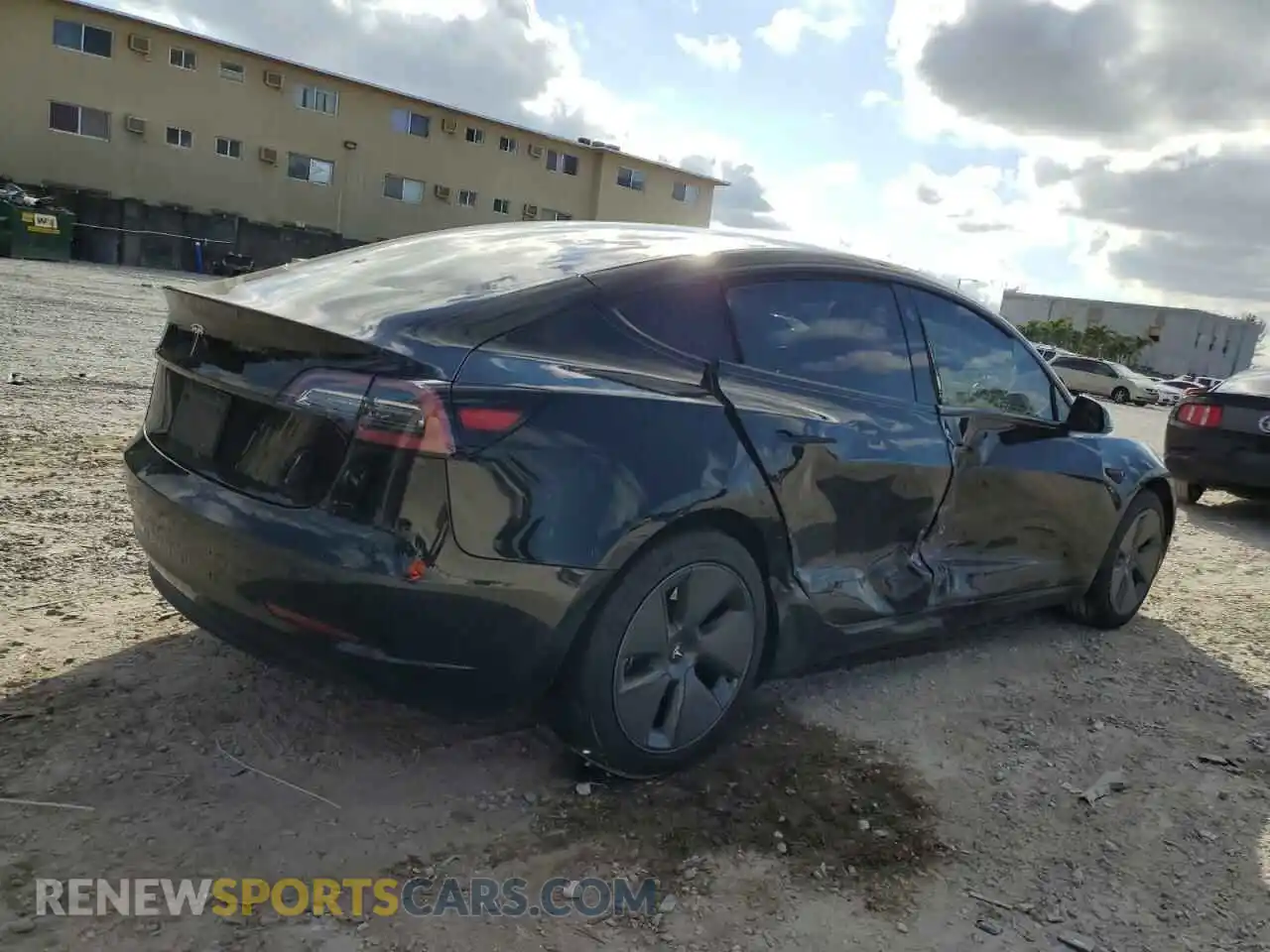3 Photograph of a damaged car 5YJ3E1EA2PF518645 TESLA MODEL 3 2023