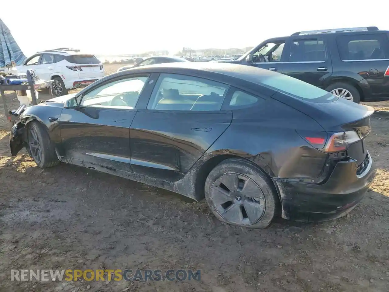 2 Photograph of a damaged car 5YJ3E1EA2PF566727 TESLA MODEL 3 2023