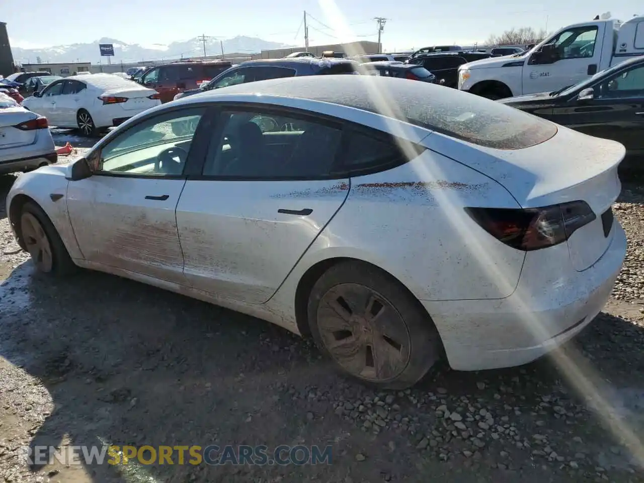 2 Photograph of a damaged car 5YJ3E1EA2PF577274 TESLA MODEL 3 2023