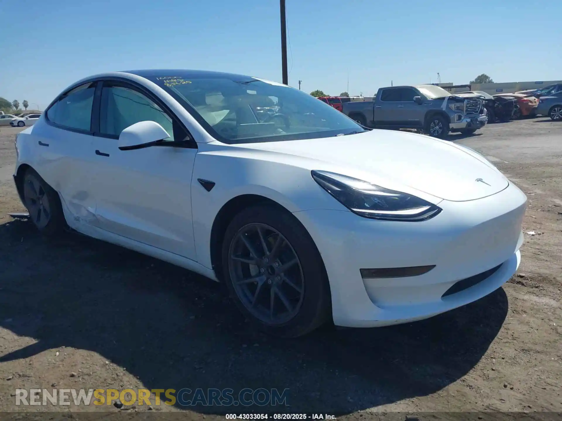 1 Photograph of a damaged car 5YJ3E1EA2PF577968 TESLA MODEL 3 2023