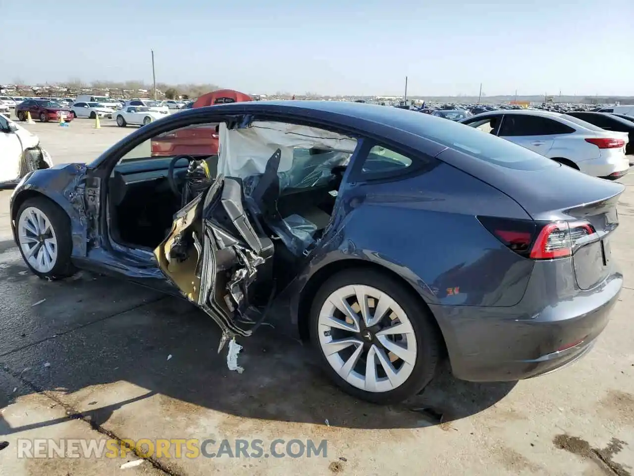 2 Photograph of a damaged car 5YJ3E1EA2PF604733 TESLA MODEL 3 2023