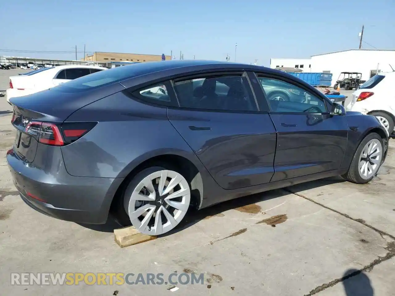 3 Photograph of a damaged car 5YJ3E1EA2PF604733 TESLA MODEL 3 2023