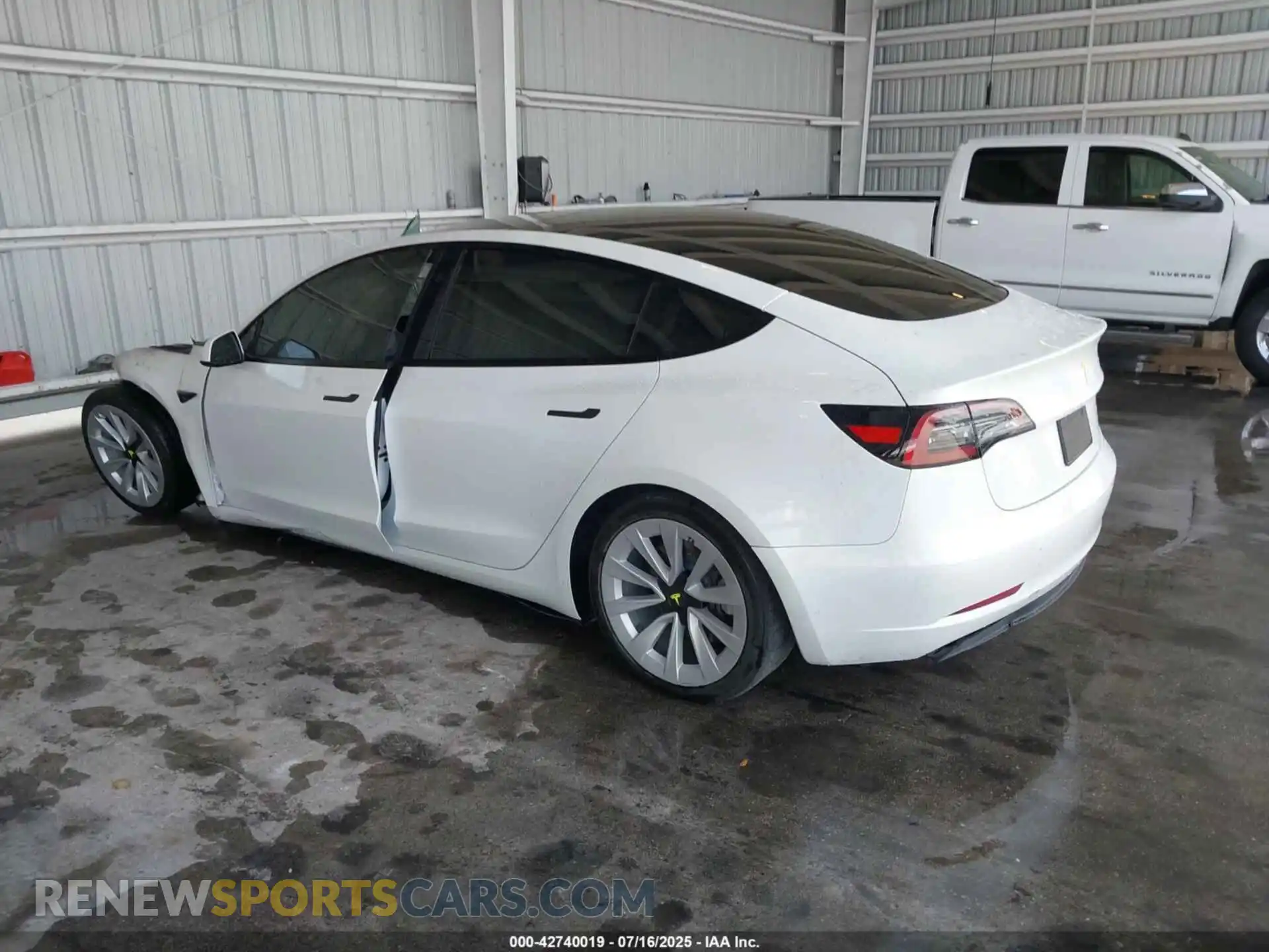3 Photograph of a damaged car 5YJ3E1EA2PF609446 TESLA MODEL 3 2023