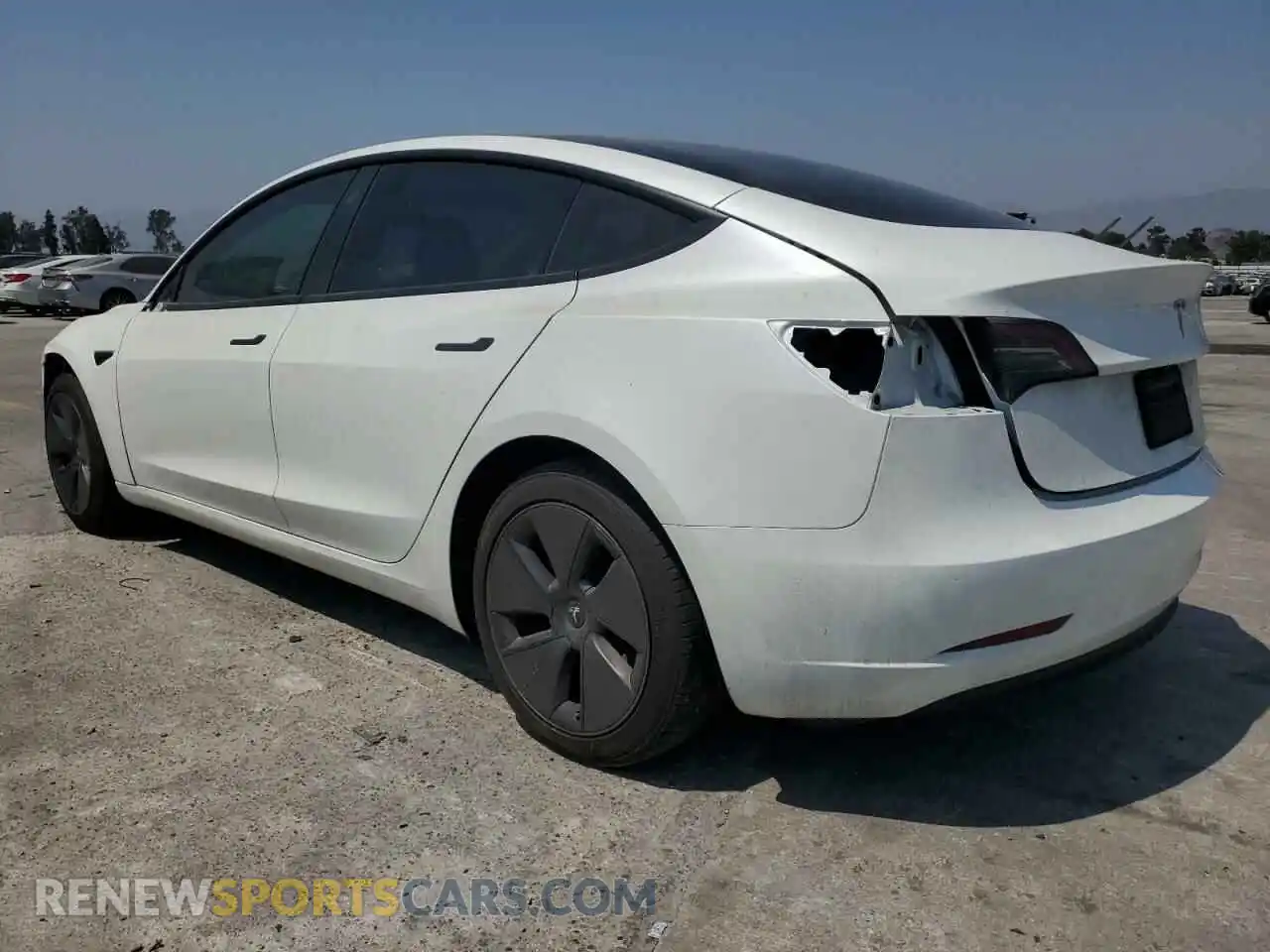 2 Photograph of a damaged car 5YJ3E1EA2PF621158 TESLA MODEL 3 2023