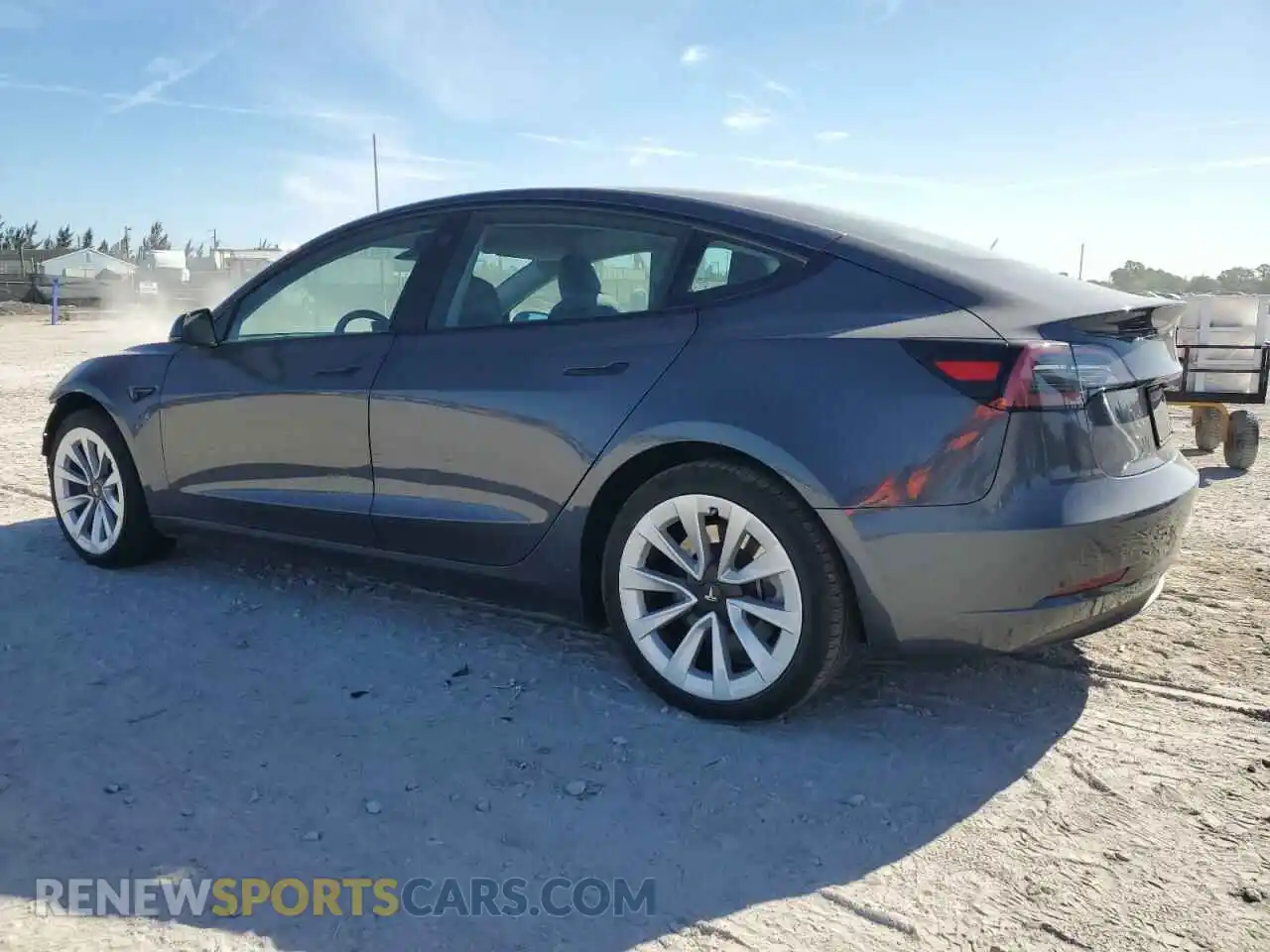 2 Photograph of a damaged car 5YJ3E1EA2PF670117 TESLA MODEL 3 2023