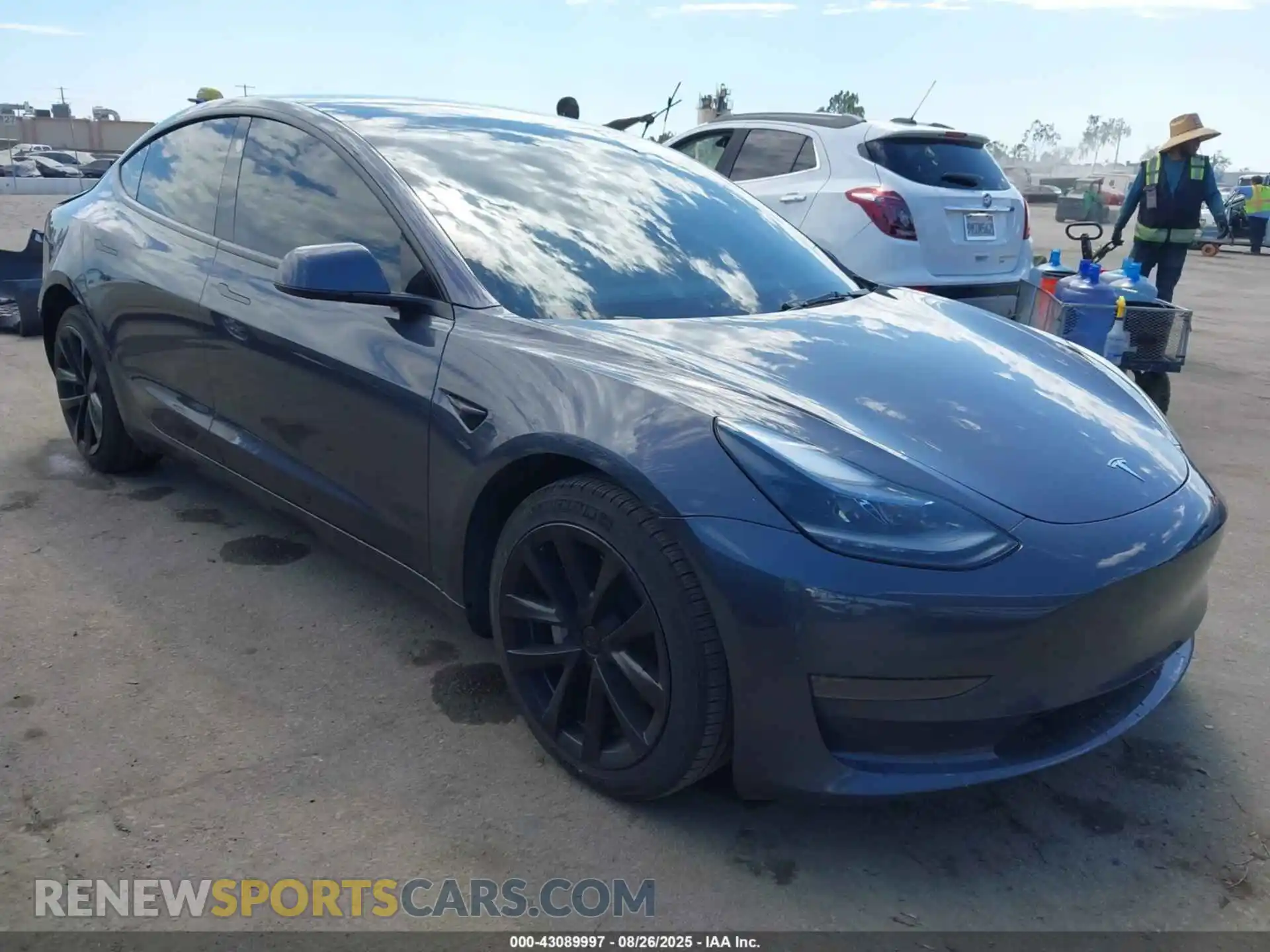 1 Photograph of a damaged car 5YJ3E1EA2PF686091 TESLA MODEL 3 2023
