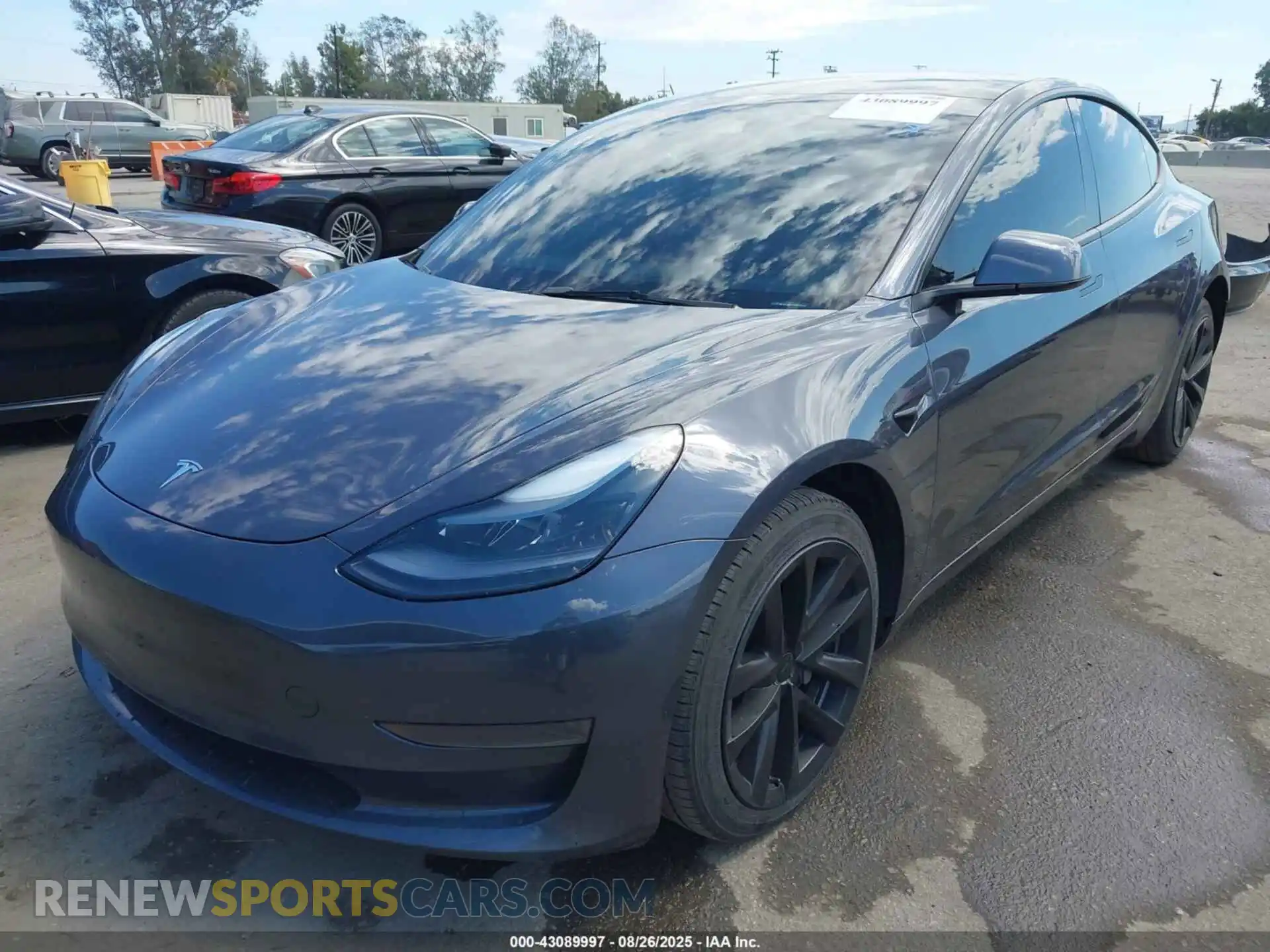 2 Photograph of a damaged car 5YJ3E1EA2PF686091 TESLA MODEL 3 2023