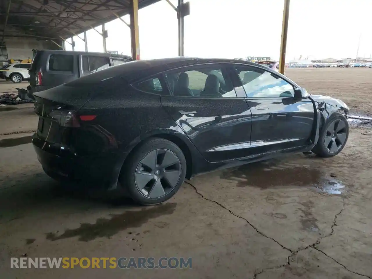 3 Photograph of a damaged car 5YJ3E1EA2PF692926 TESLA MODEL 3 2023
