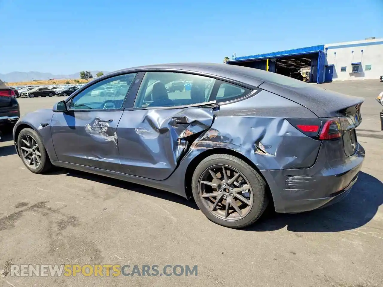 2 Фотография поврежденного автомобиля 5YJ3E1EA2PF700345 TESLA MODEL 3 2023
