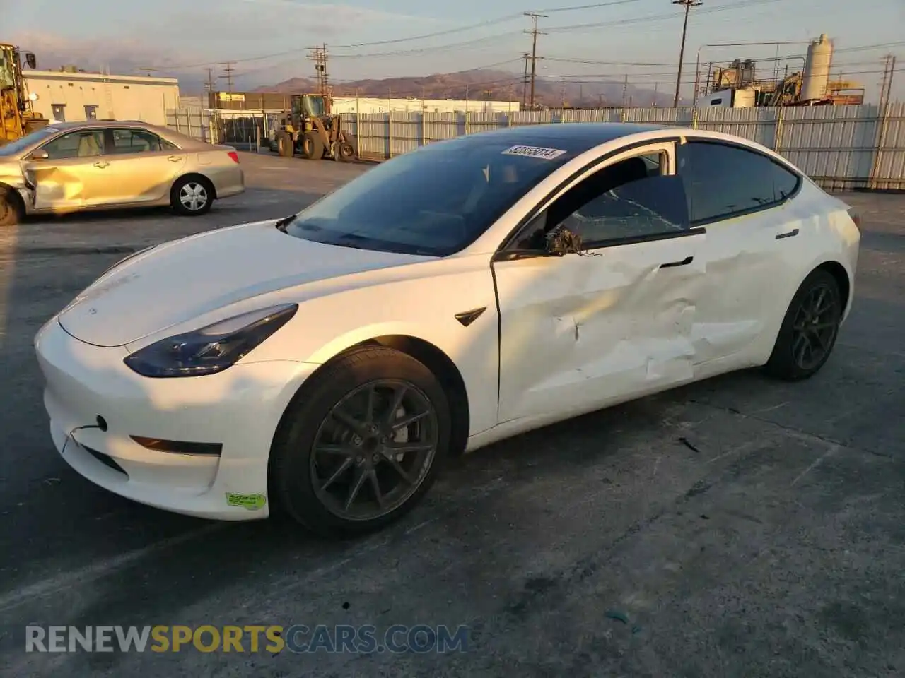 1 Photograph of a damaged car 5YJ3E1EA3PF410065 TESLA MODEL 3 2023