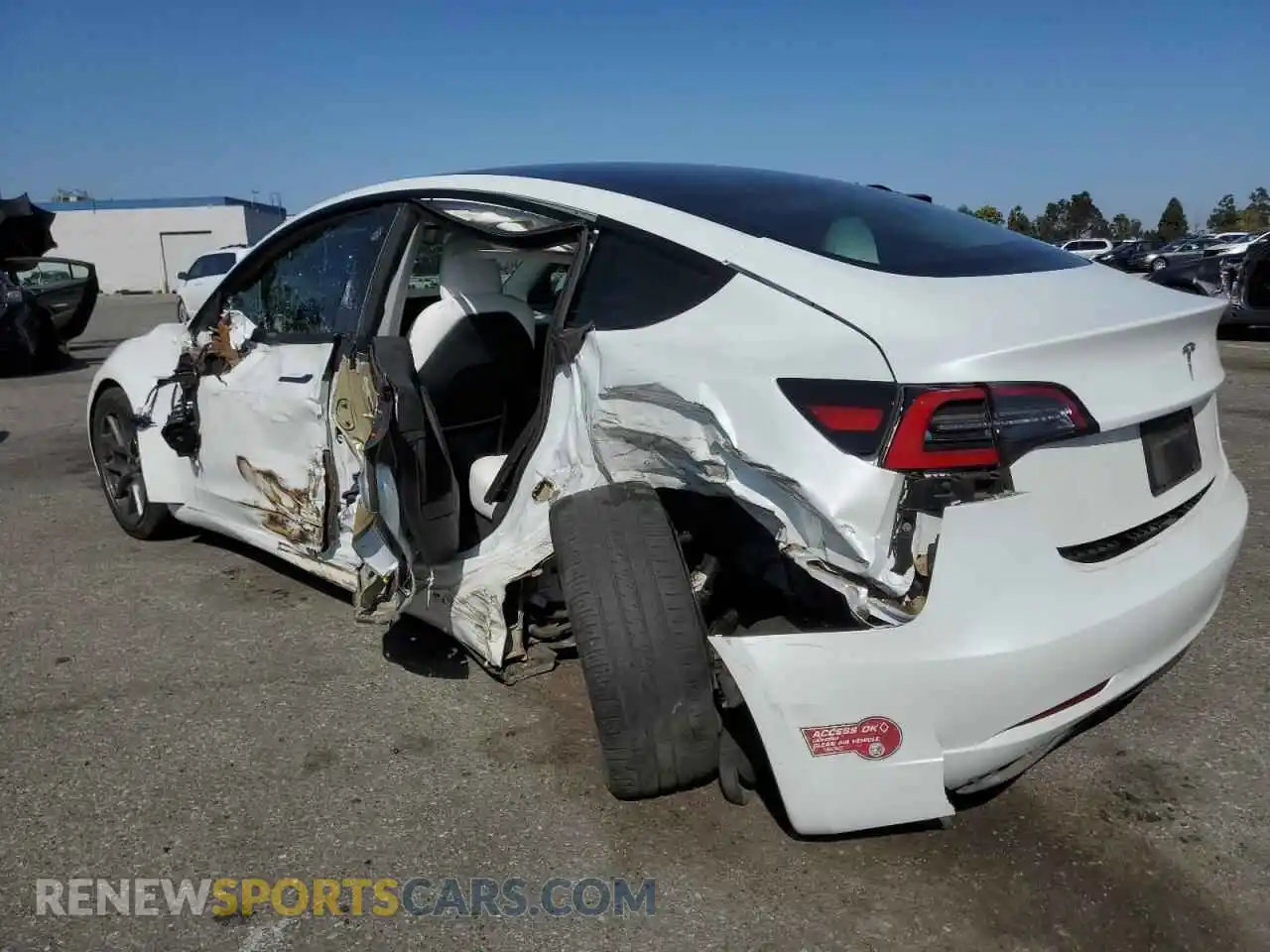 2 Photograph of a damaged car 5YJ3E1EA3PF466636 TESLA MODEL 3 2023