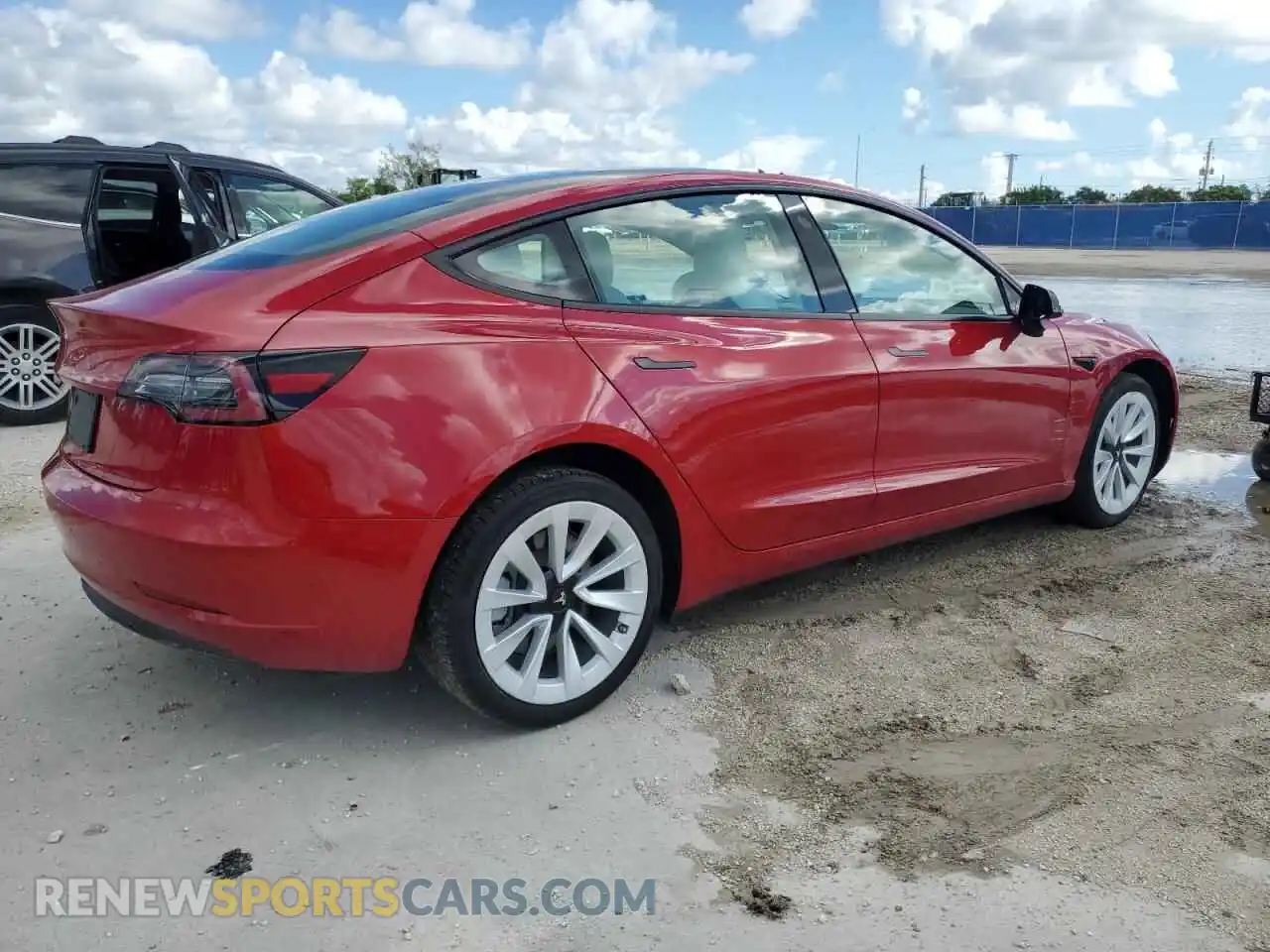 3 Photograph of a damaged car 5YJ3E1EA3PF467723 TESLA MODEL 3 2023