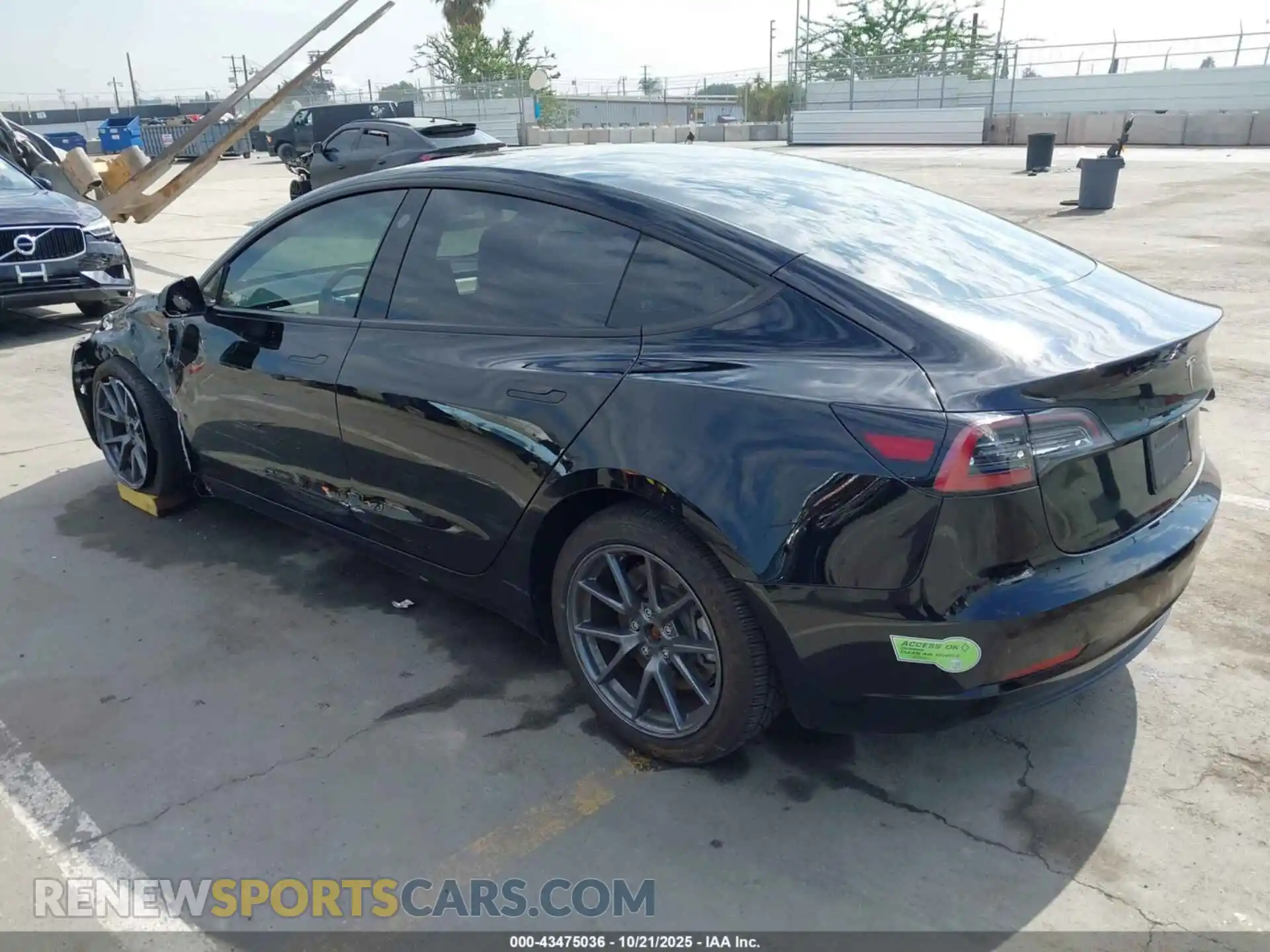 3 Photograph of a damaged car 5YJ3E1EA3PF519187 TESLA MODEL 3 2023