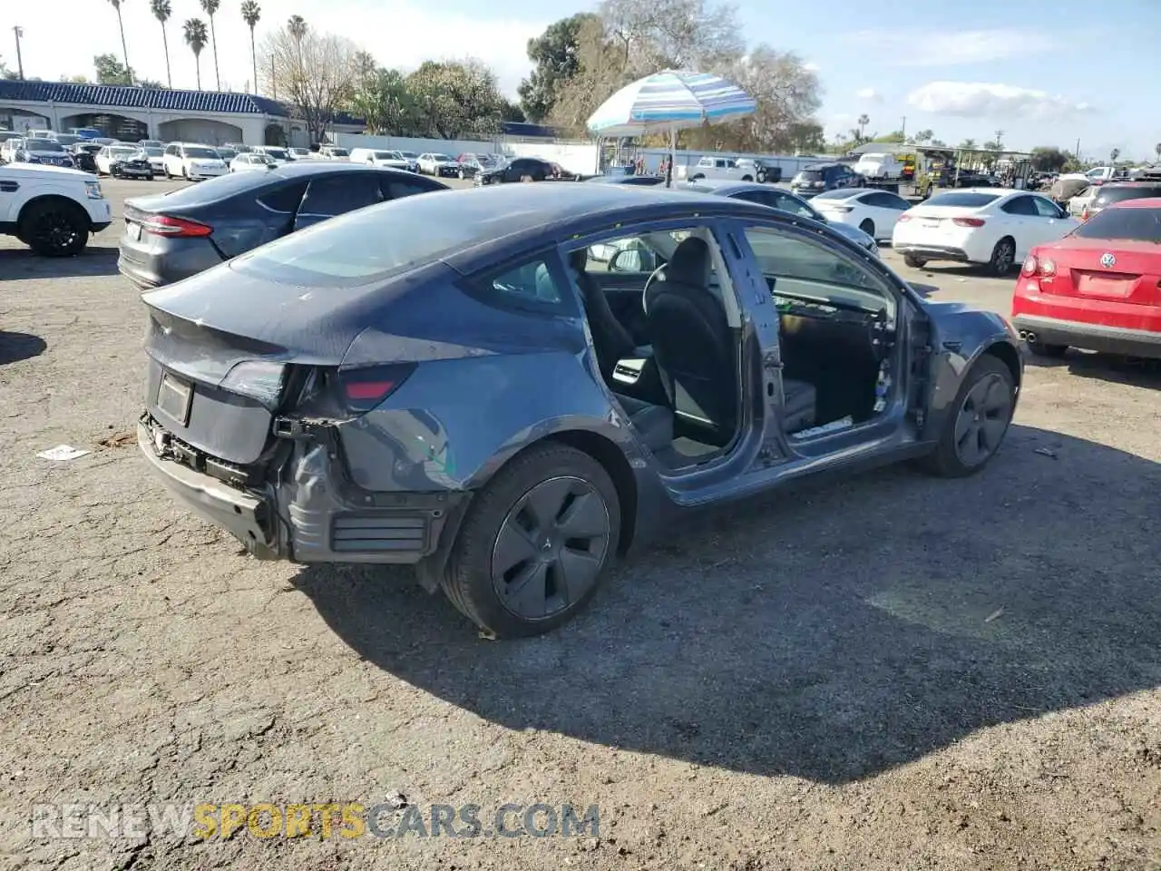 3 Photograph of a damaged car 5YJ3E1EA3PF541593 TESLA MODEL 3 2023