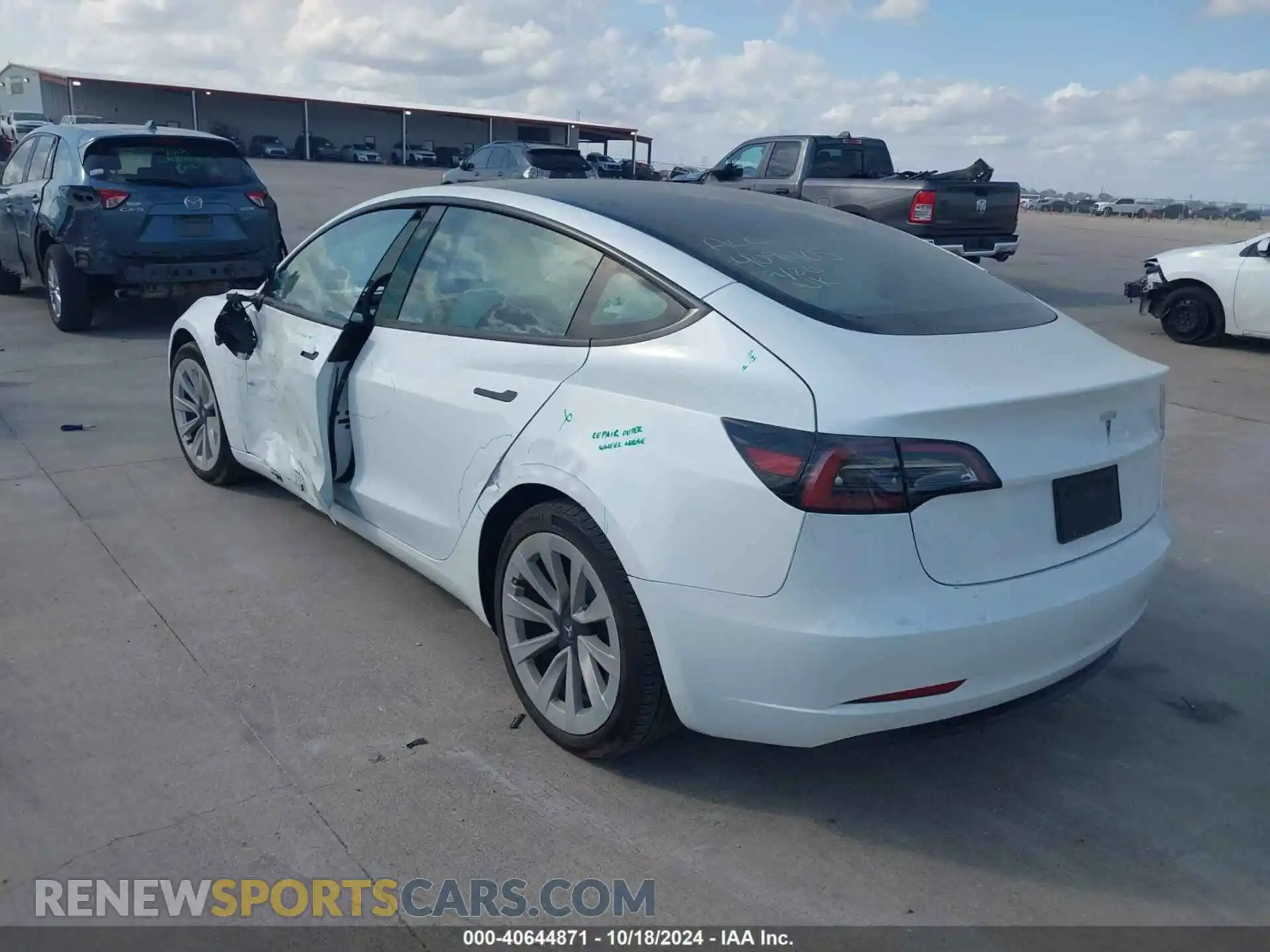 3 Photograph of a damaged car 5YJ3E1EA3PF584900 TESLA MODEL 3 2023
