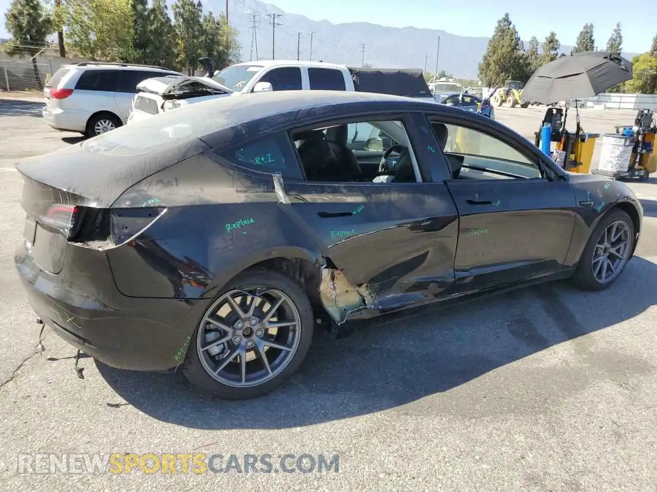 3 Photograph of a damaged car 5YJ3E1EA3PF654850 TESLA MODEL 3 2023