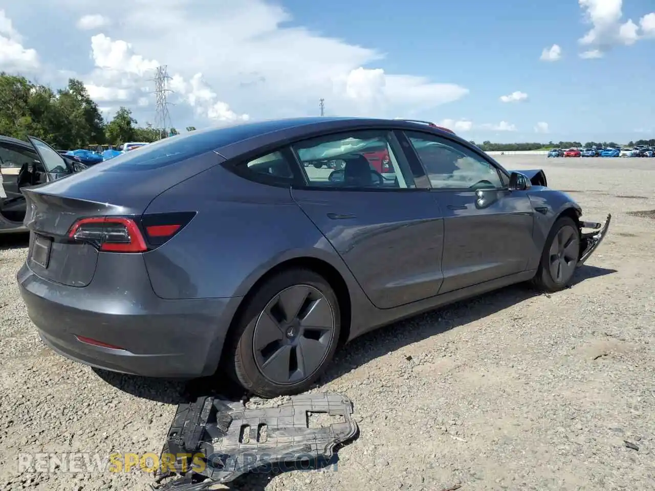 3 Photograph of a damaged car 5YJ3E1EA3PF685192 TESLA MODEL 3 2023