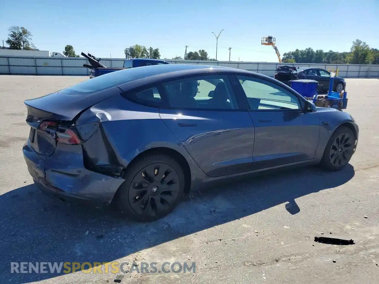 3 Photograph of a damaged car 5YJ3E1EA3PF692708 TESLA MODEL 3 2023
