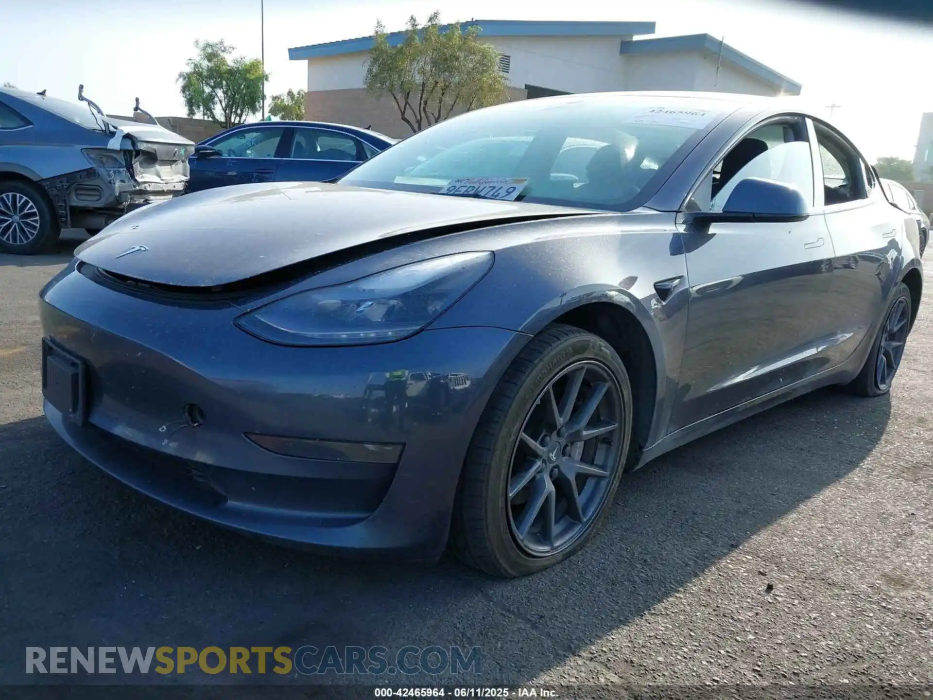 2 Фотография поврежденного автомобиля 5YJ3E1EA4PF427022 TESLA MODEL 3 2023