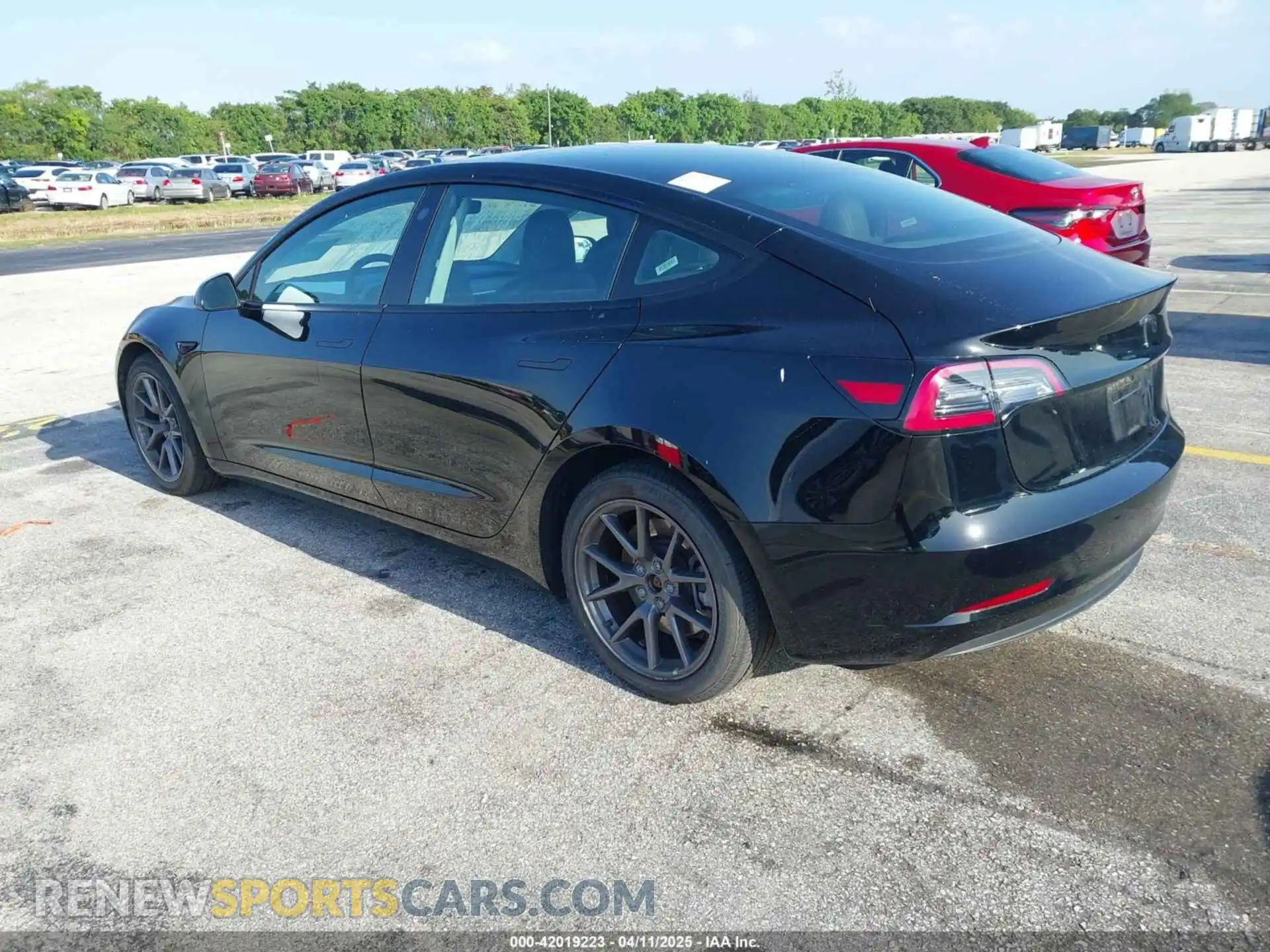3 Photograph of a damaged car 5YJ3E1EA4PF433774 TESLA MODEL 3 2023