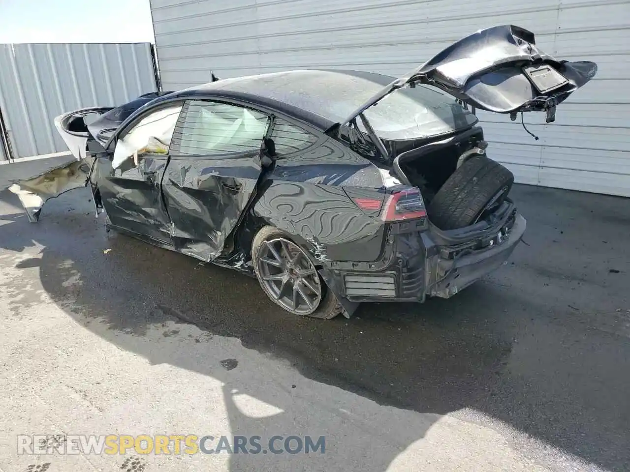2 Photograph of a damaged car 5YJ3E1EA4PF453409 TESLA MODEL 3 2023