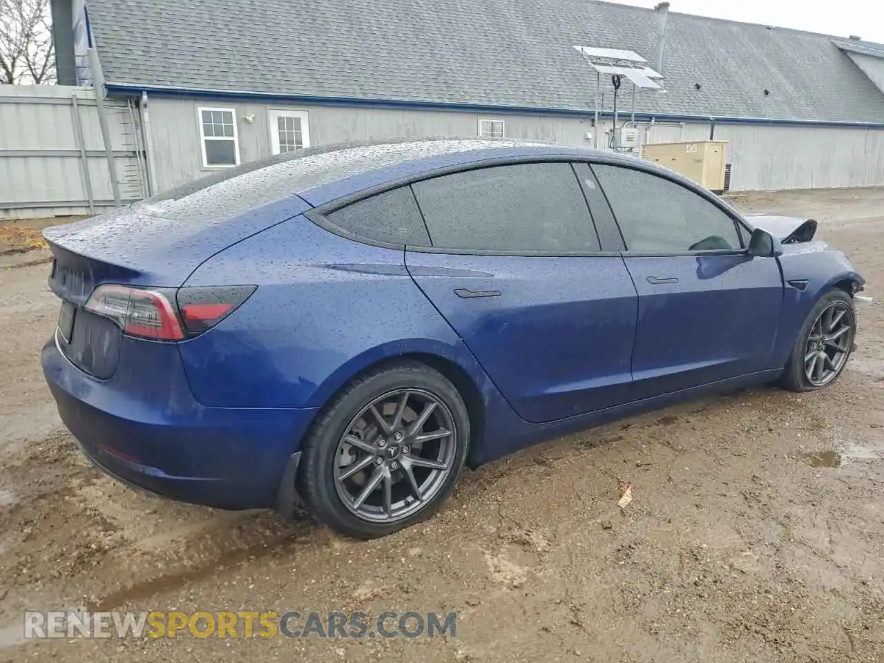 3 Photograph of a damaged car 5YJ3E1EA4PF484871 TESLA MODEL 3 2023