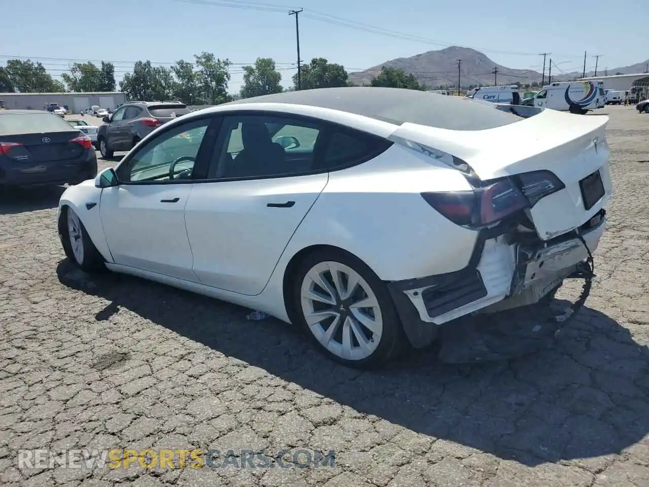 2 Photograph of a damaged car 5YJ3E1EA4PF564767 TESLA MODEL 3 2023